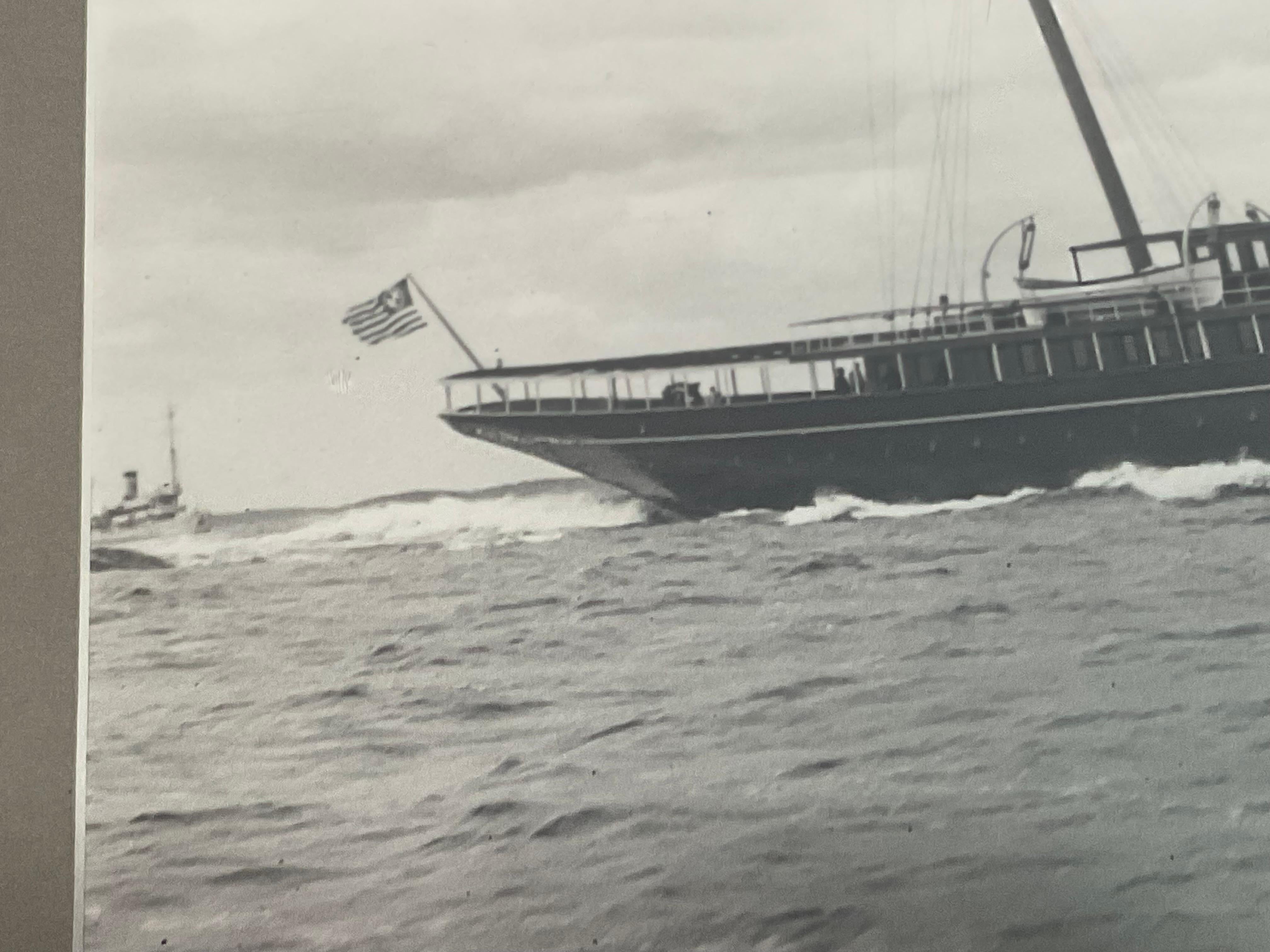 Foto von J.P. Morgans Yacht Corsair auf Seeerprobung im Angebot 3
