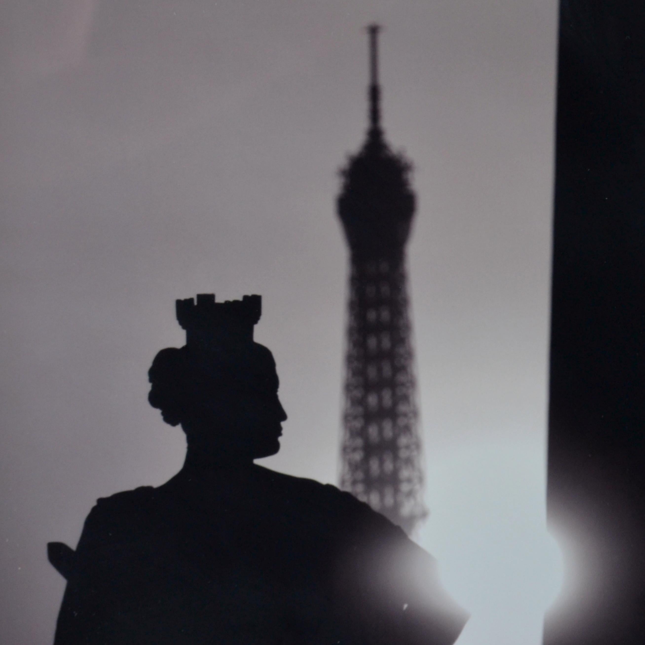 Verre Photographies de Paris par Antonio Brigandí dans les années 1970 avec la Tour Eiffel  en vente