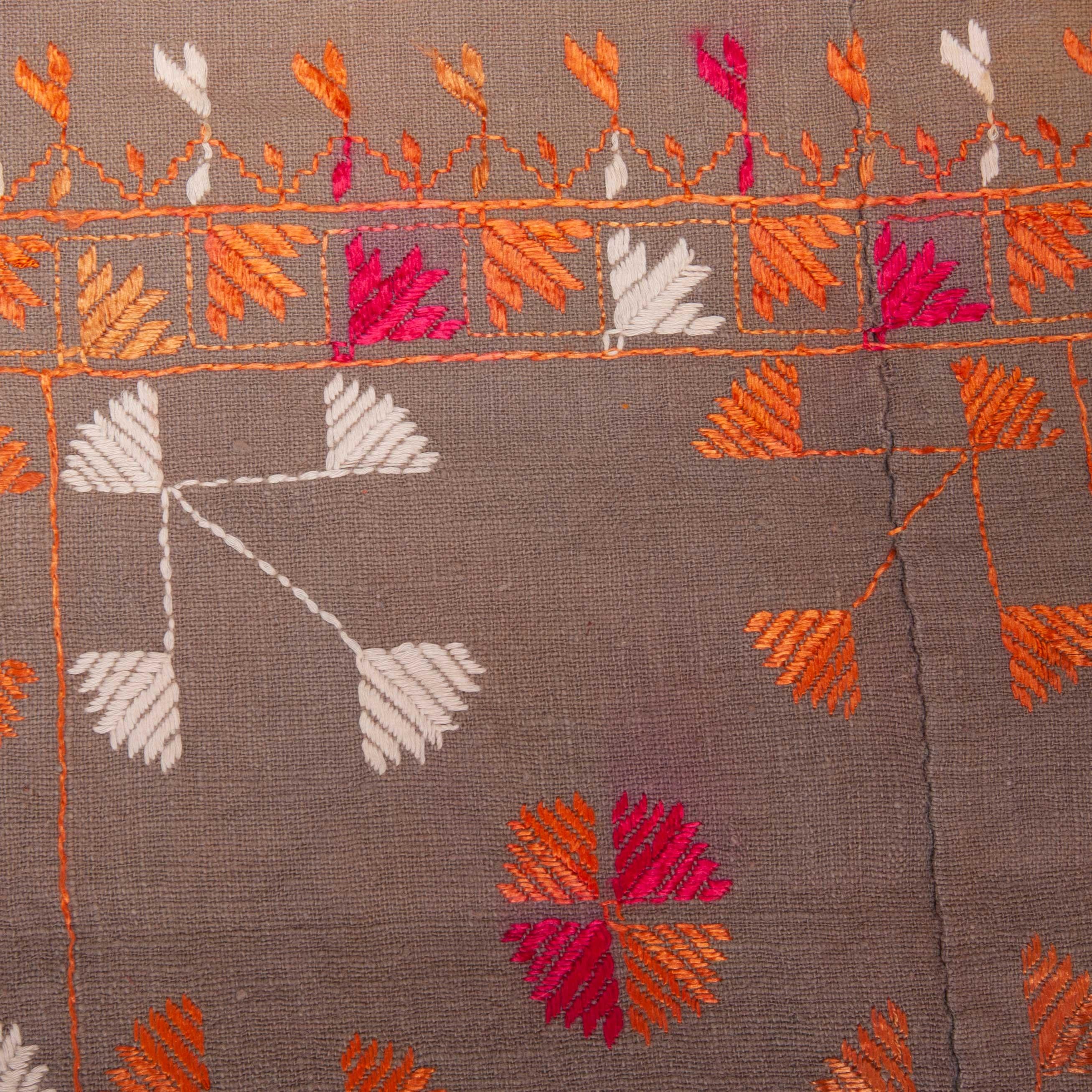 Indian Phulkari Wedding Shawl from Punjab, India, Mid-20th Century