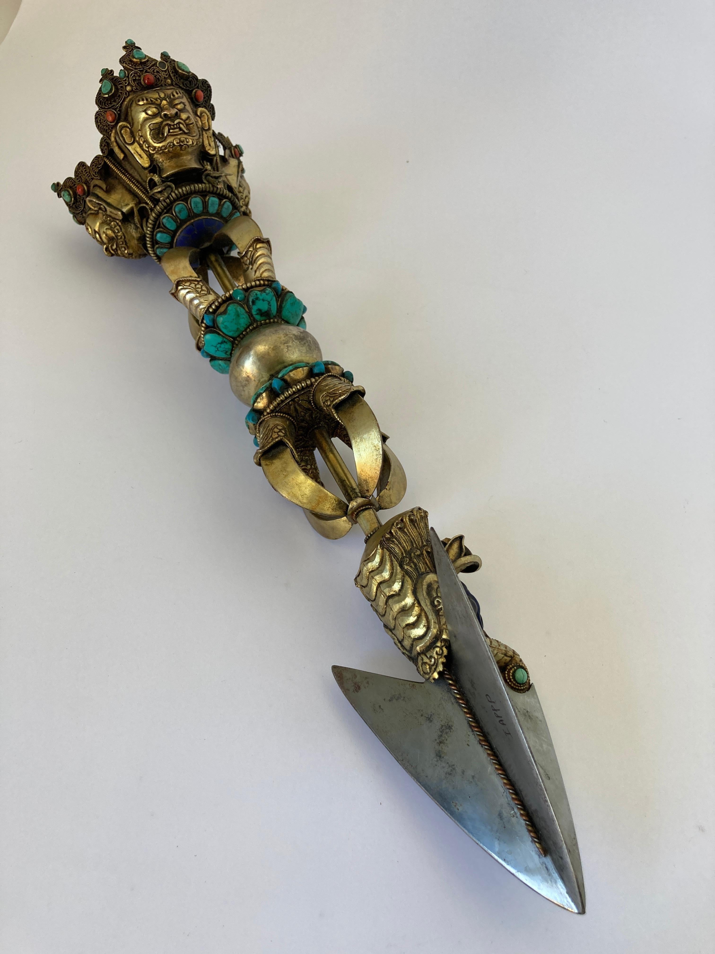 Phurba oder Kila Wrathful Sacred Buddhist Sword im Zustand „Gut“ im Angebot in North Hollywood, CA