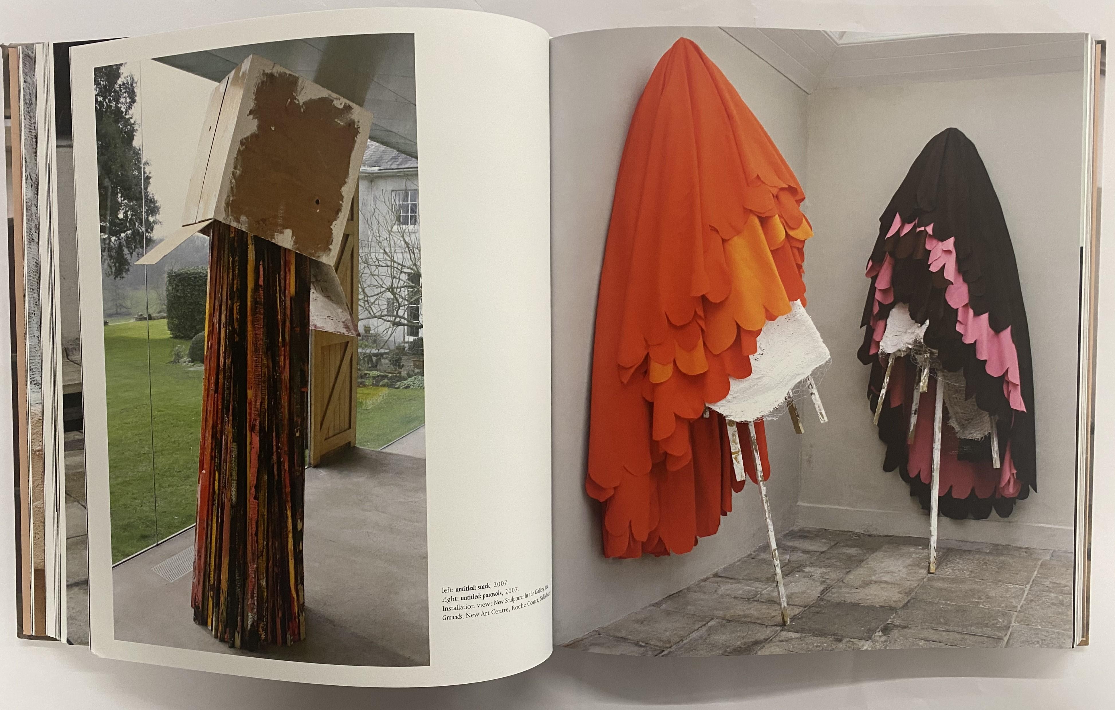 Phyllida Barlow Sculpture 1963-2015 par Francis Morris (Livre) en vente 3