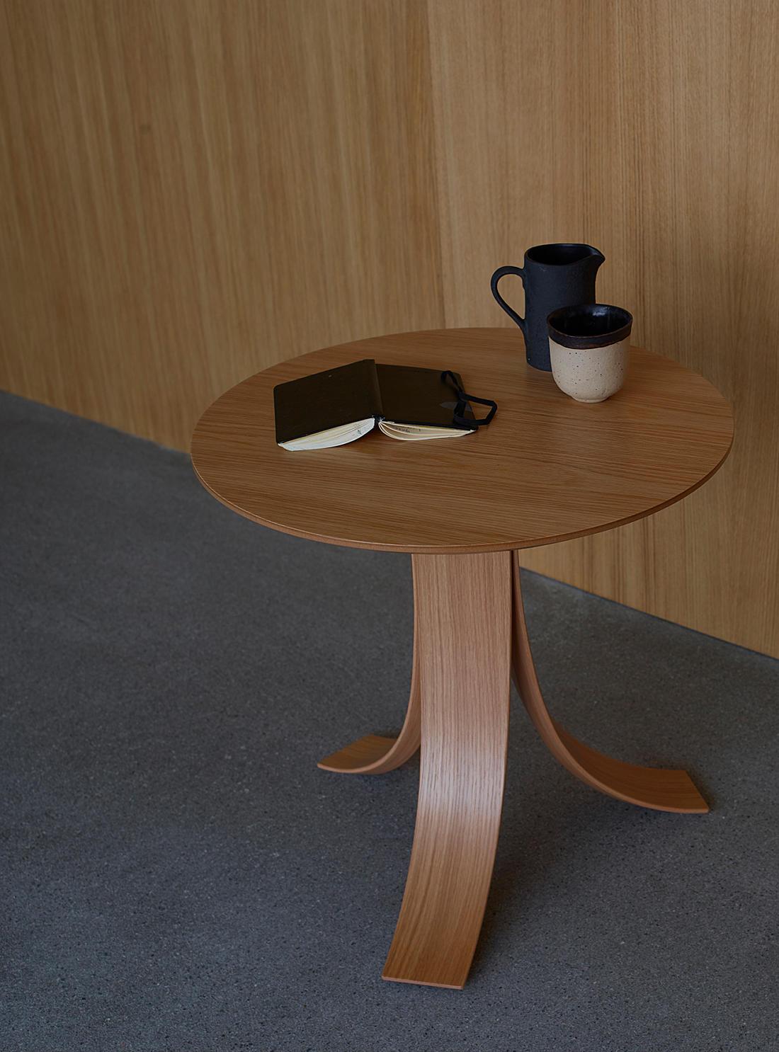 Tavolo Pi 75 di Anderssen & Voll in impiallacciato di Oak laccato in vendita 6