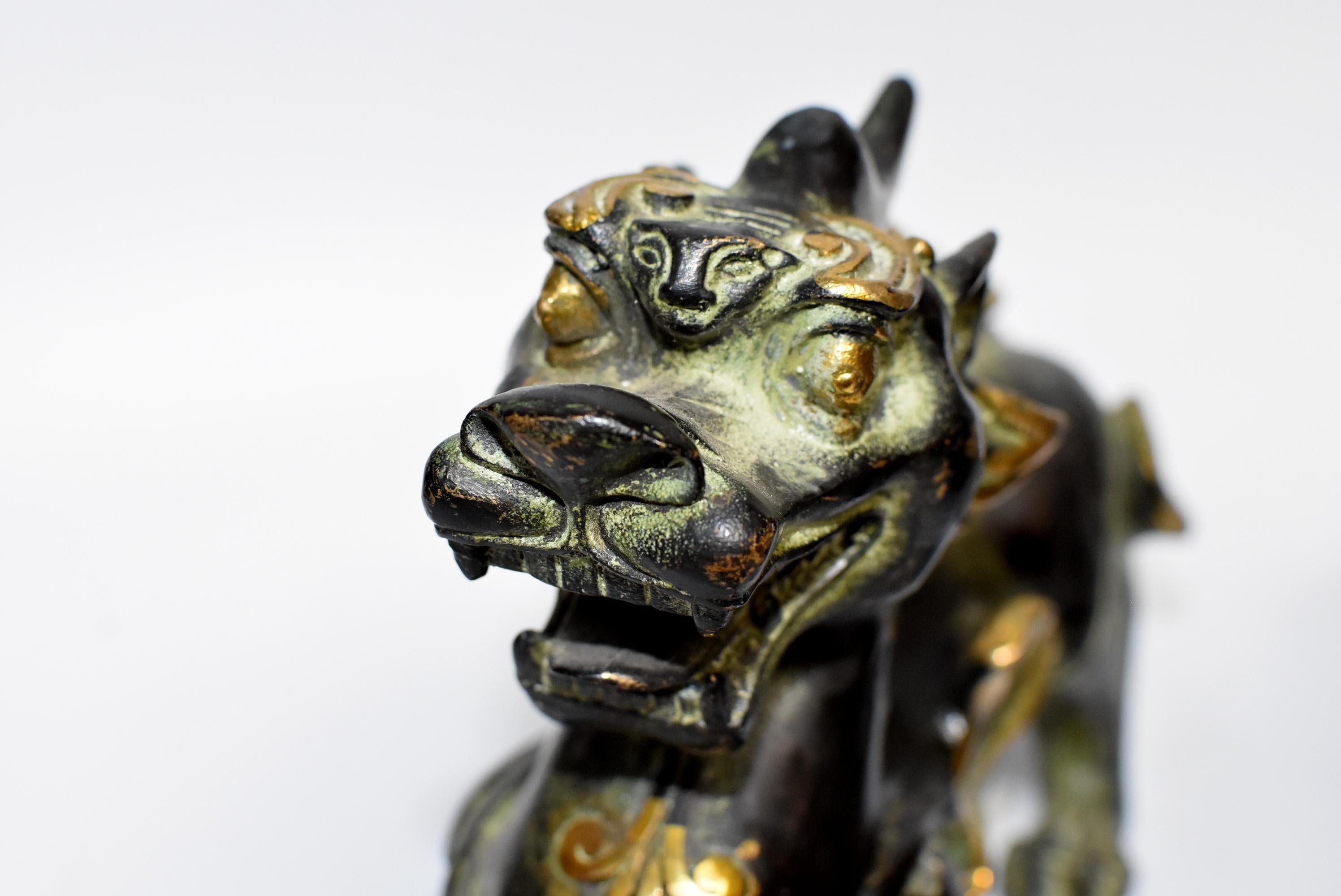 Pair Bronze Pi Xiu Lion Statues Paperweights 9