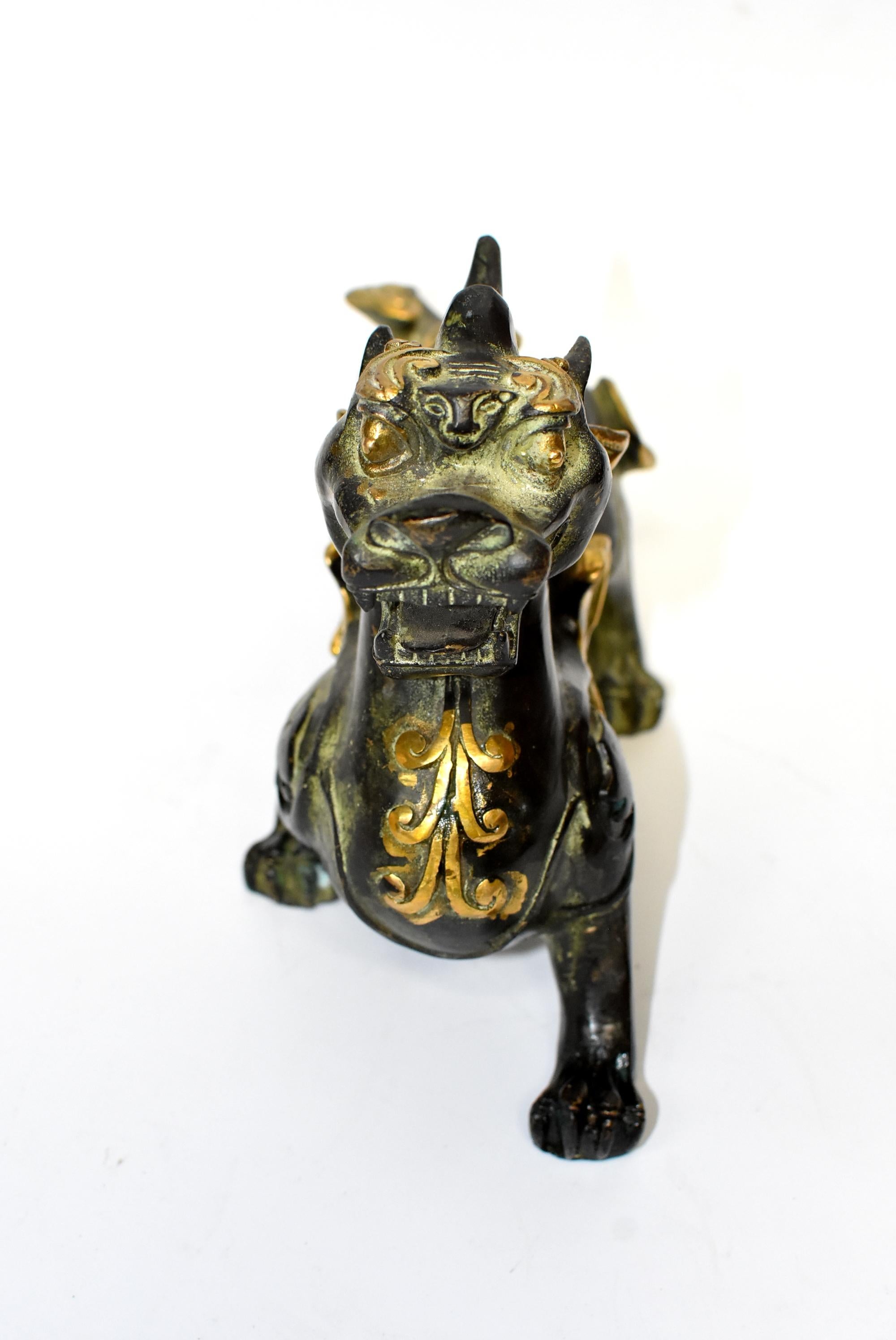 Pair Bronze Pi Xiu Lion Statues Paperweights 1