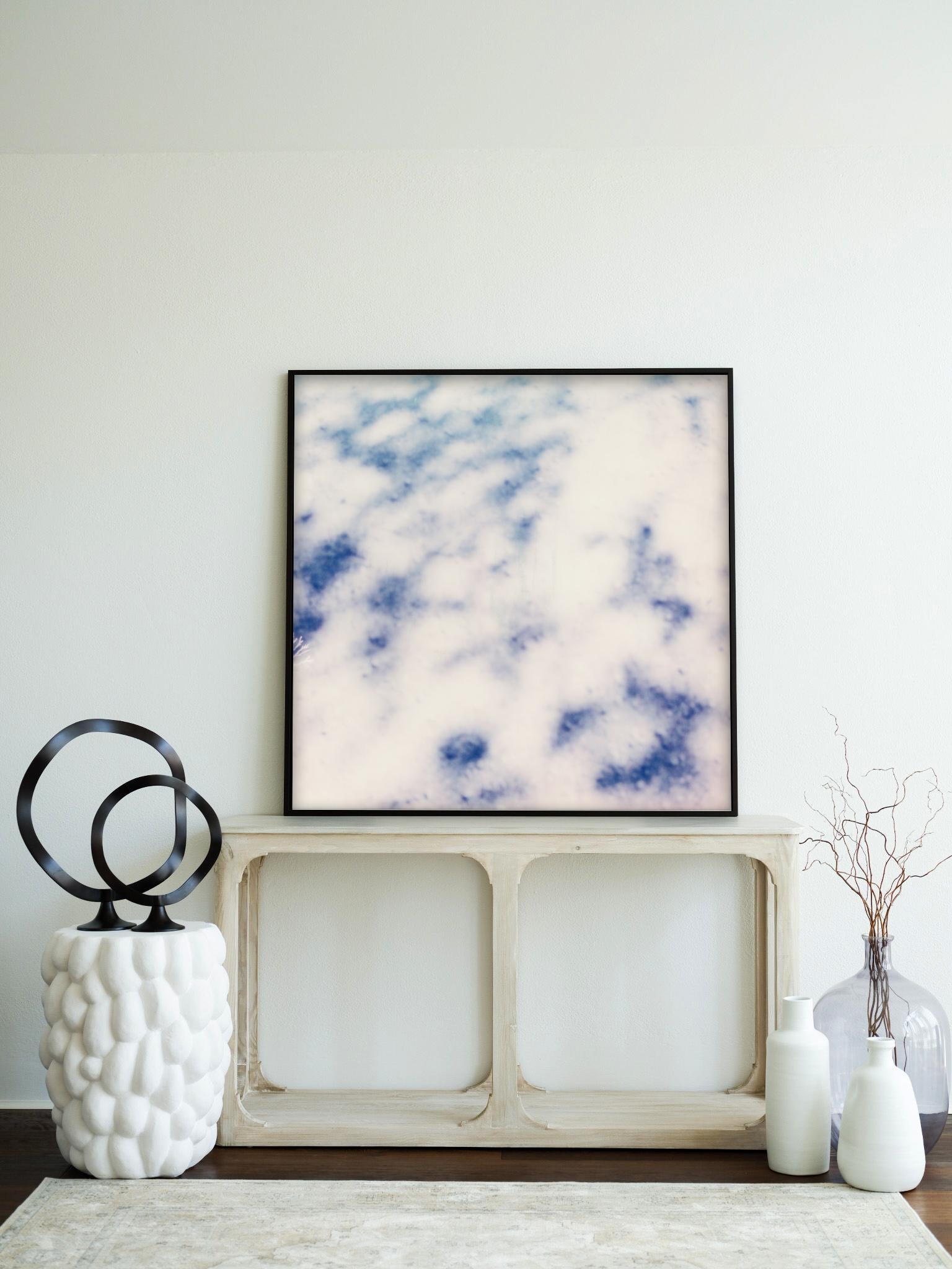 Étude nuageux I - Impression photographique contemporaine du 21e siècle encadrée - Contemporain Print par Pia Clodi
