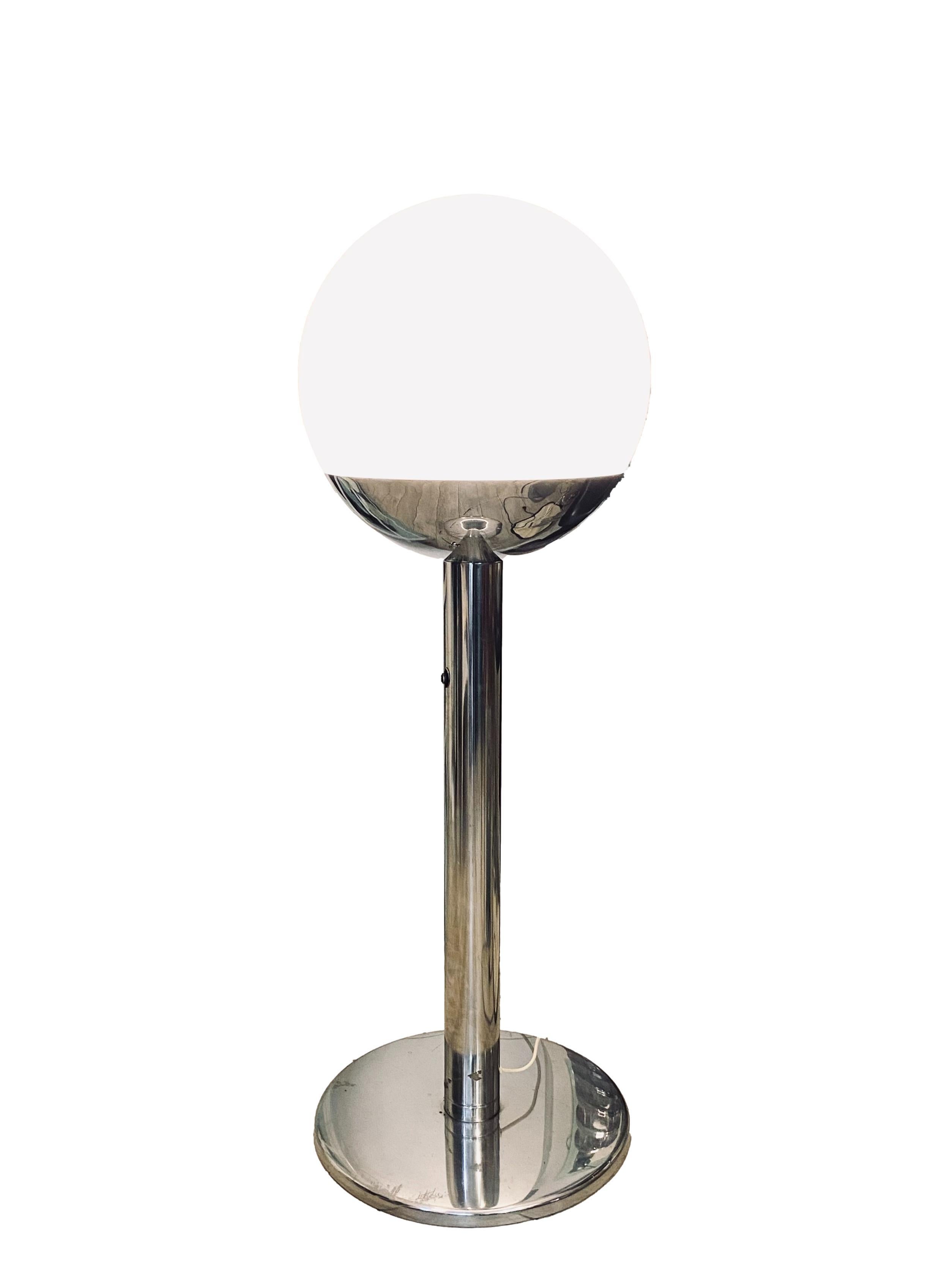 Pia Guidetti Crippa for Luci Glass and Chrome Italian Mod.P428 Floor Lamp, 1970 In Good Condition For Sale In Naples, IT