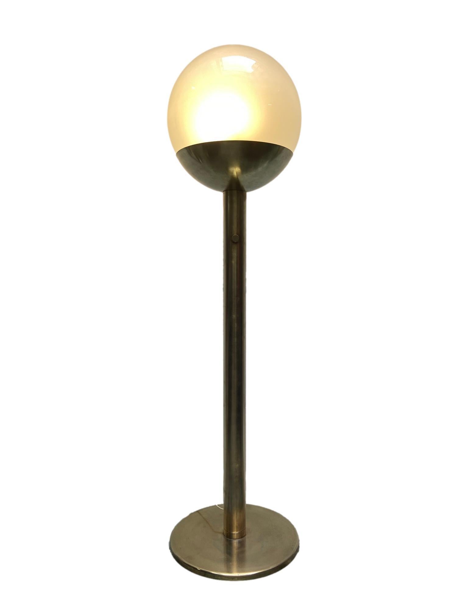 Pia Guidetti Crippa for Luci P428 Brass and Glass Floor Lamp, Italy, 1970s 1