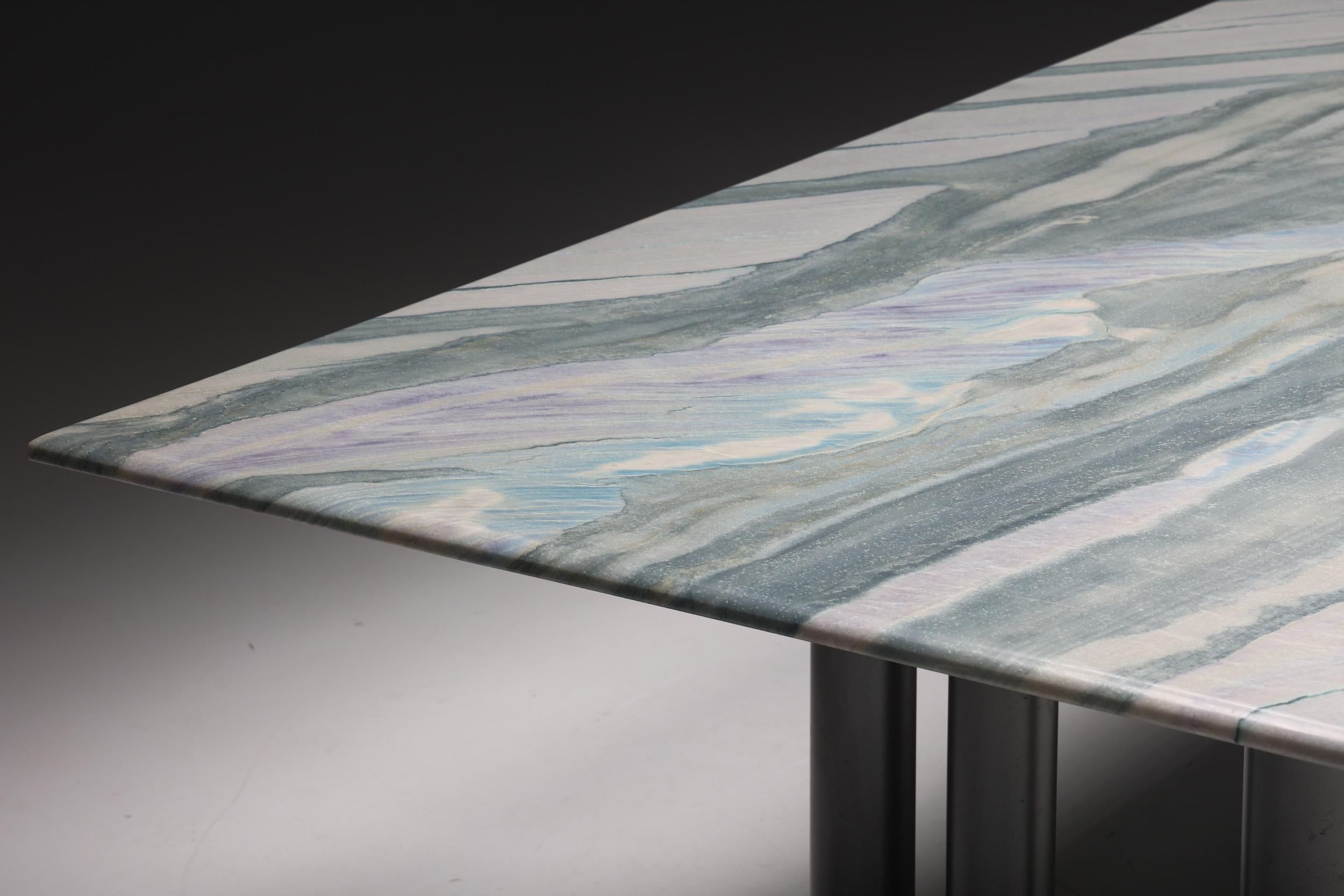 Mesa de comedor Pia Manu de mármol y acero, años 90 finales del siglo XX en venta