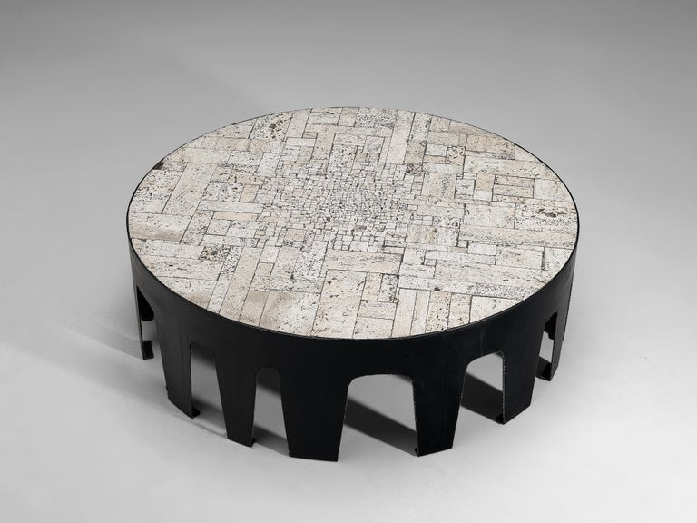 Pia Manu Handcrafted Coffee Table in Travertine In Good Condition For Sale In Waalwijk, NL