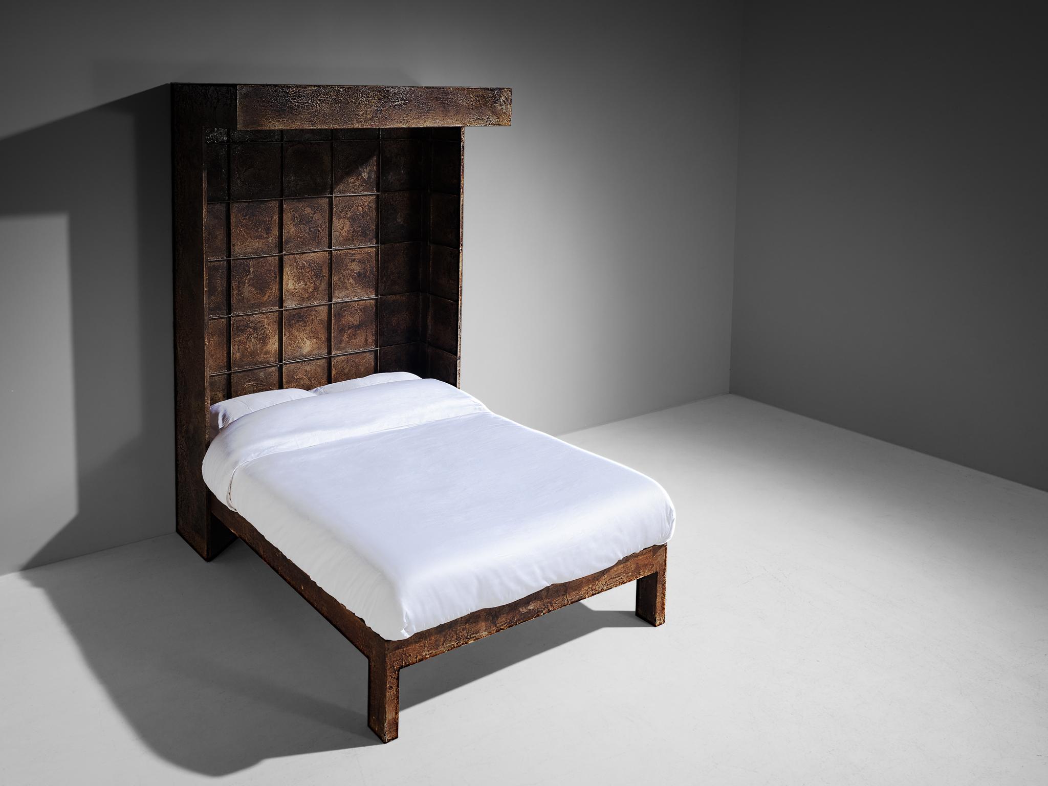 Pia Manu, bed, wrought iron, Belgium, 1960s 

This one of a kind bed designed in the workshop of Pia Manu is truly spectacular. The most prominent feature is the sizeable headboard that is executed in wrought iron. Sharp geometrical weld lines are