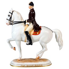 Piaffe' mit Reiter, Spanische Hofreitschule Wien, Pferd von Augarten, CIRCA 1926