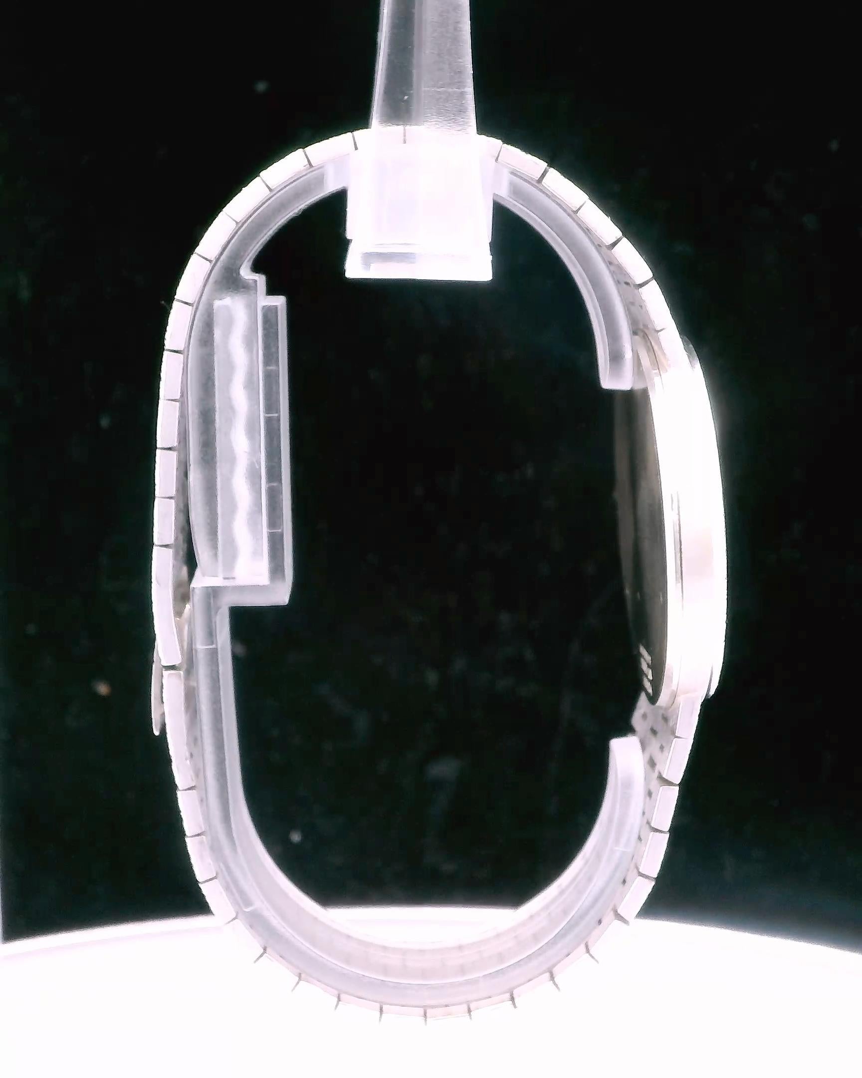 Piaget 13311A6 Large White Gold Florentine Dial & Bracelet Pattern For Sale 4