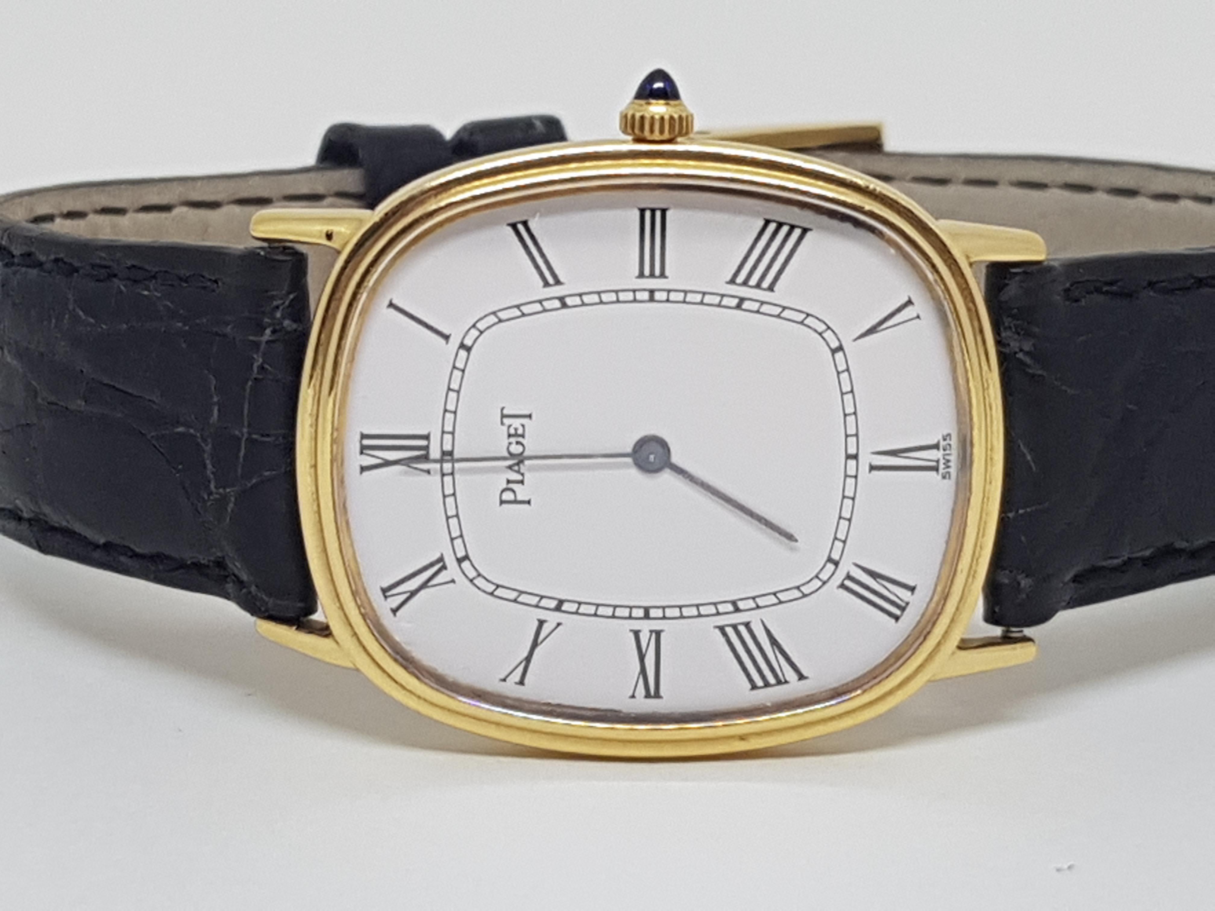 Piaget 18 Carat Yellow Gold Classic Men's Manual Wristwatch 2