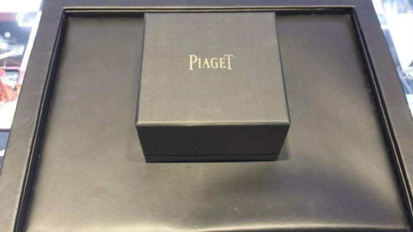 Piaget 18 Karat White Gold Diamond Ring For Sale 3