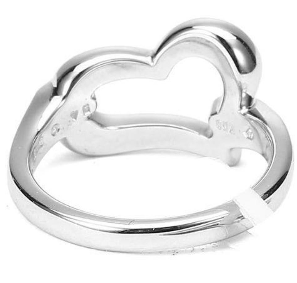 Piaget 18 Karat White Gold Heart Ring, Diamond In Excellent Condition For Sale In New York, NY