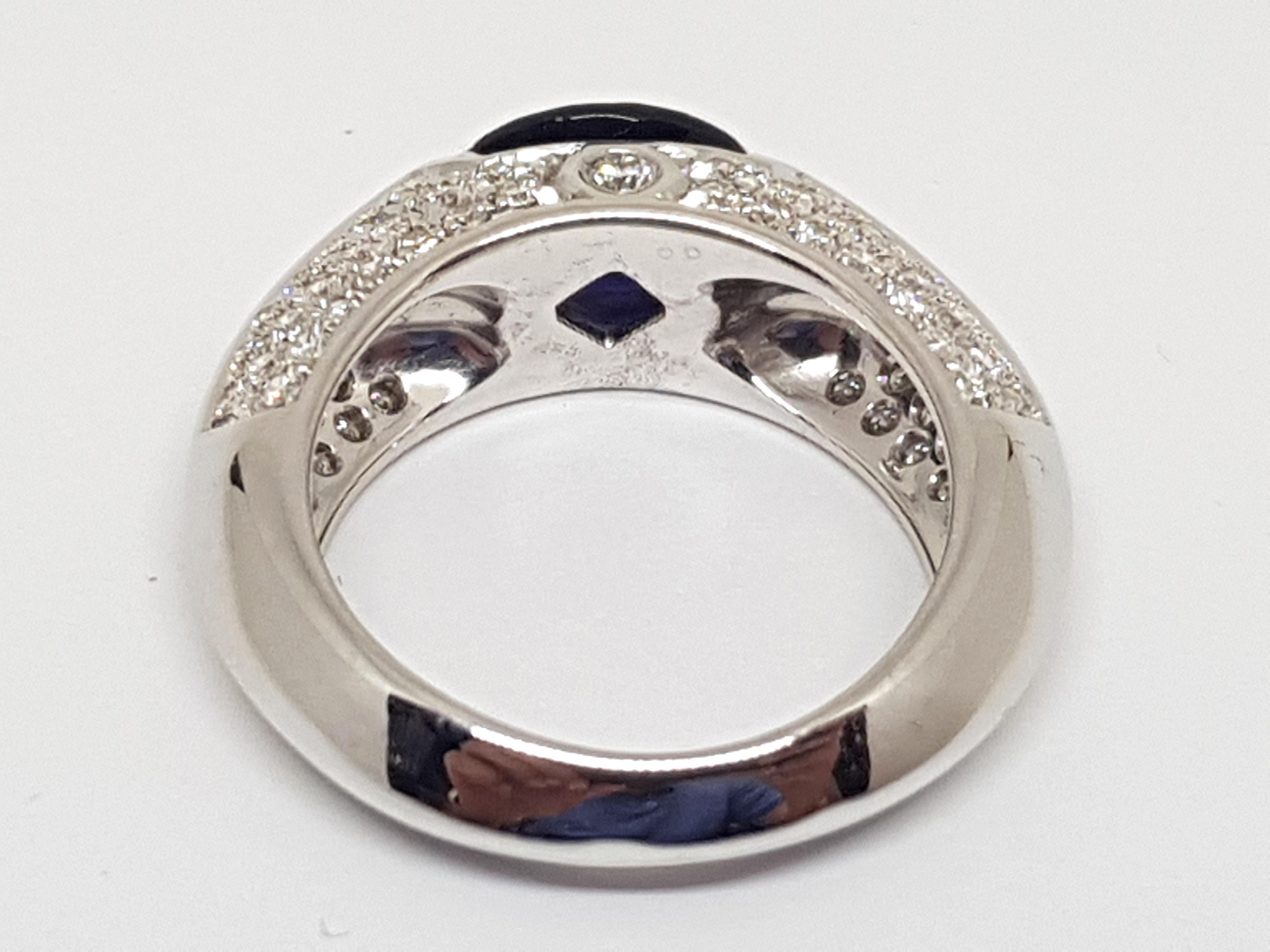 Piaget 18 Karat White Gold Pave Diamond Oval Blue Sapphire Engagement Band Ring In Excellent Condition In Antwerp, BE