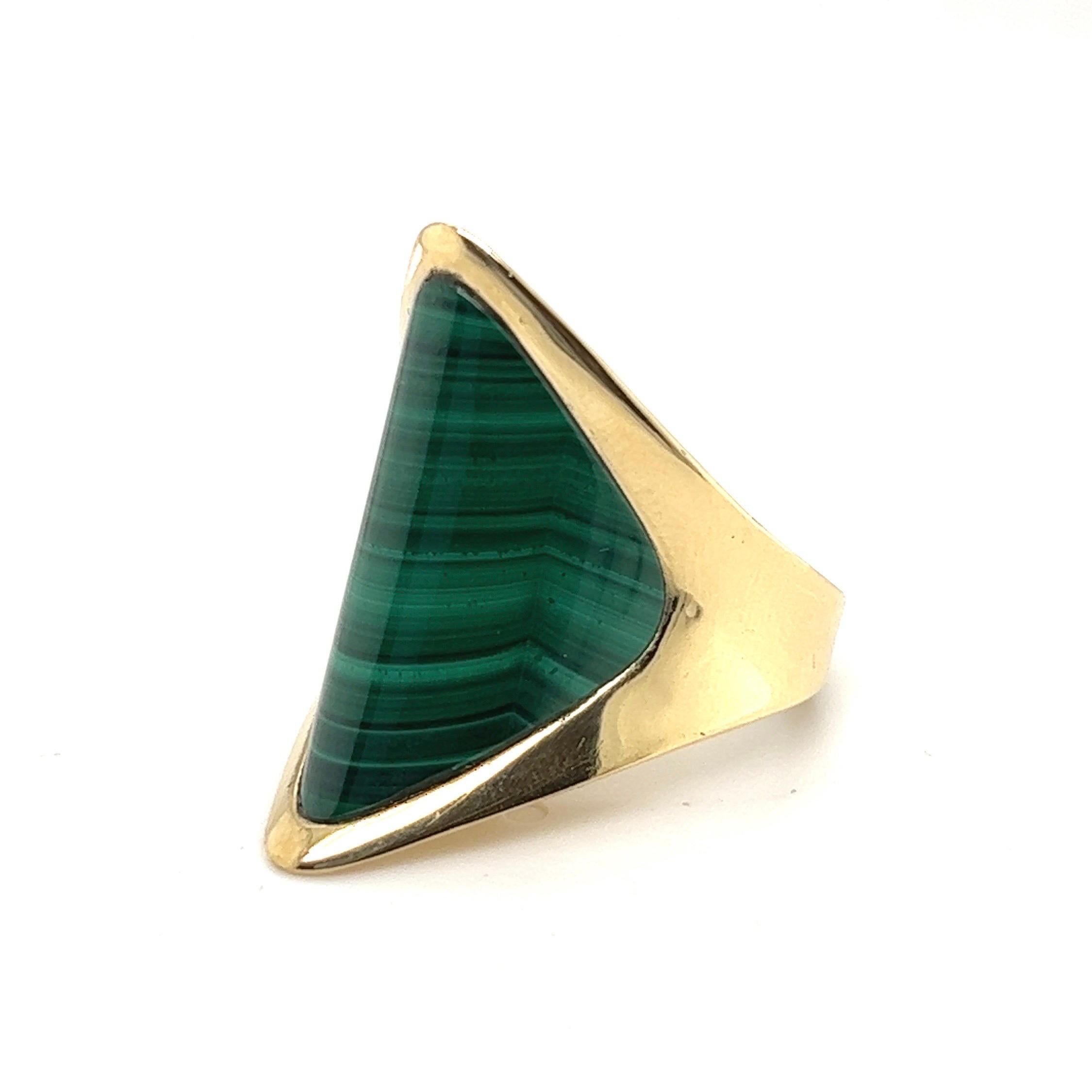 Mixed Cut Piaget 18 Karat Yellow Gold and Malachite Cocktail Ring, circa 1970s For Sale