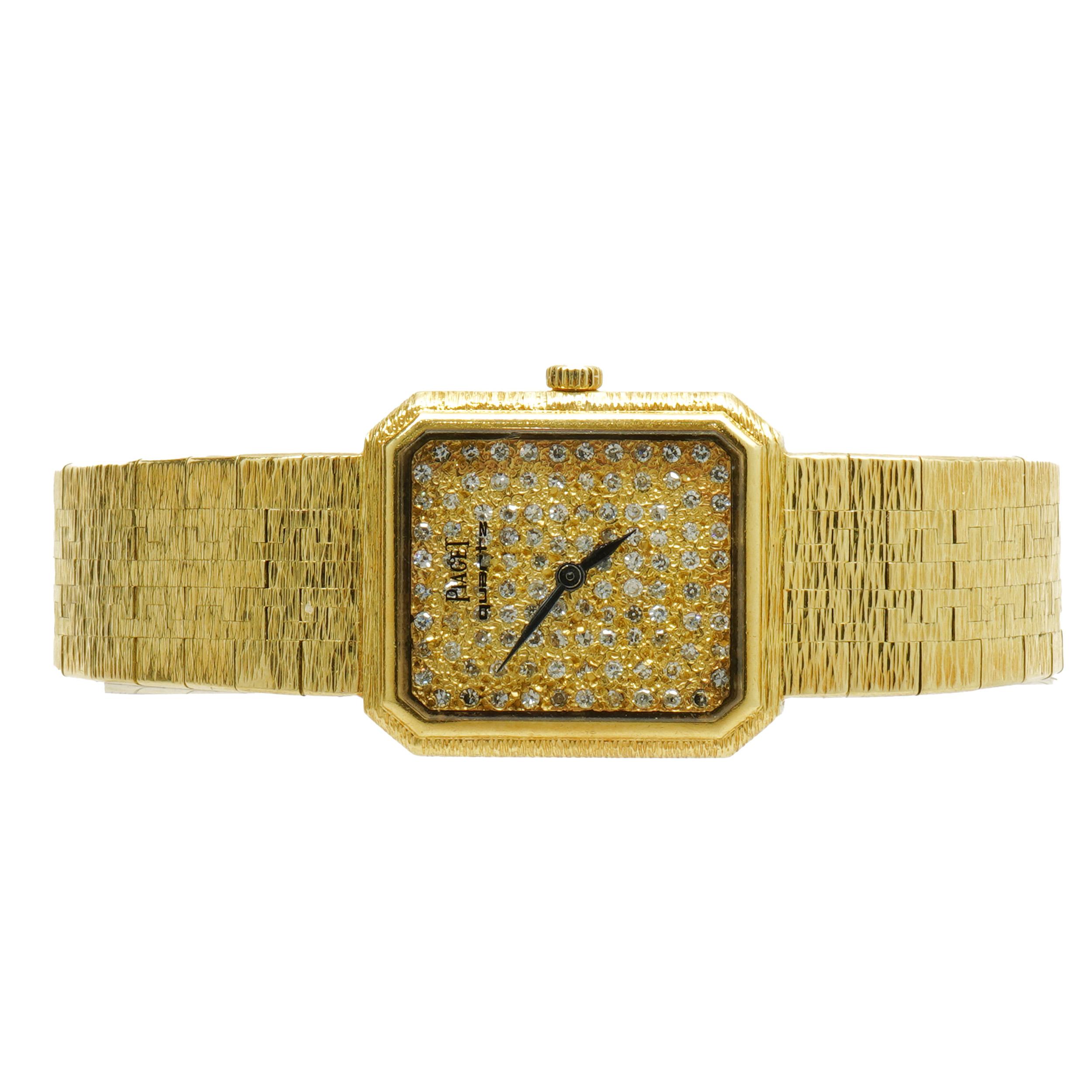 Movement: quartz
Function: hours, minutes
Case: 23x20mm yellow gold square case, scratch resistant sapphire crystal, push/pull crown
Band: yellow gold Piaget mesh link bracelet 
Dial: champagne diamond dial
Serial: 375XXX
Reference : 8148A6

Does