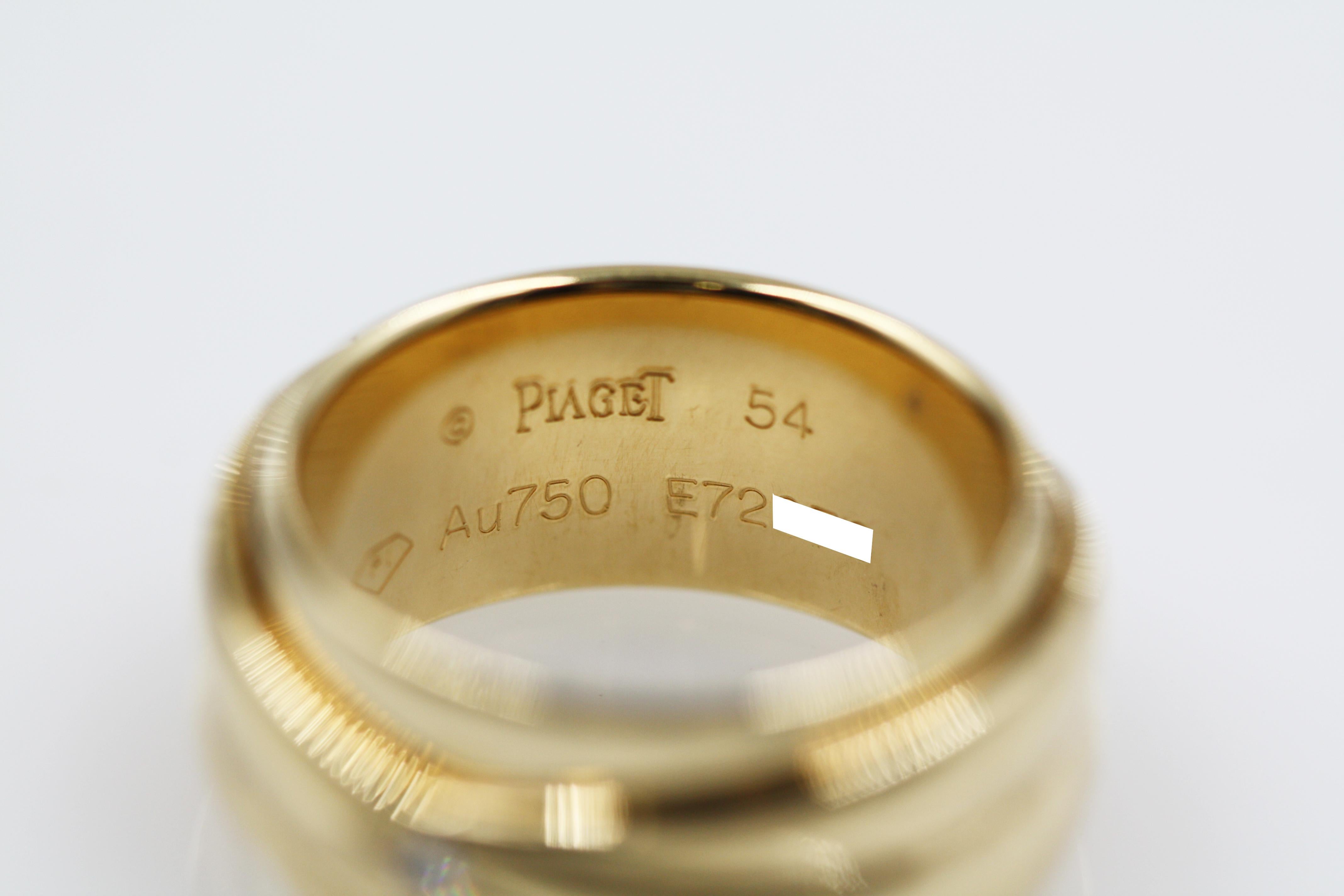 Women's Piaget 18 Karat Yellow Gold Possession Movable Diamond Ring For Sale