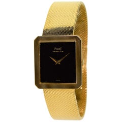 Vintage Piaget 18 Karat Yellow Gold Quartz Dress Style Bracelet Watch, circa 1970s