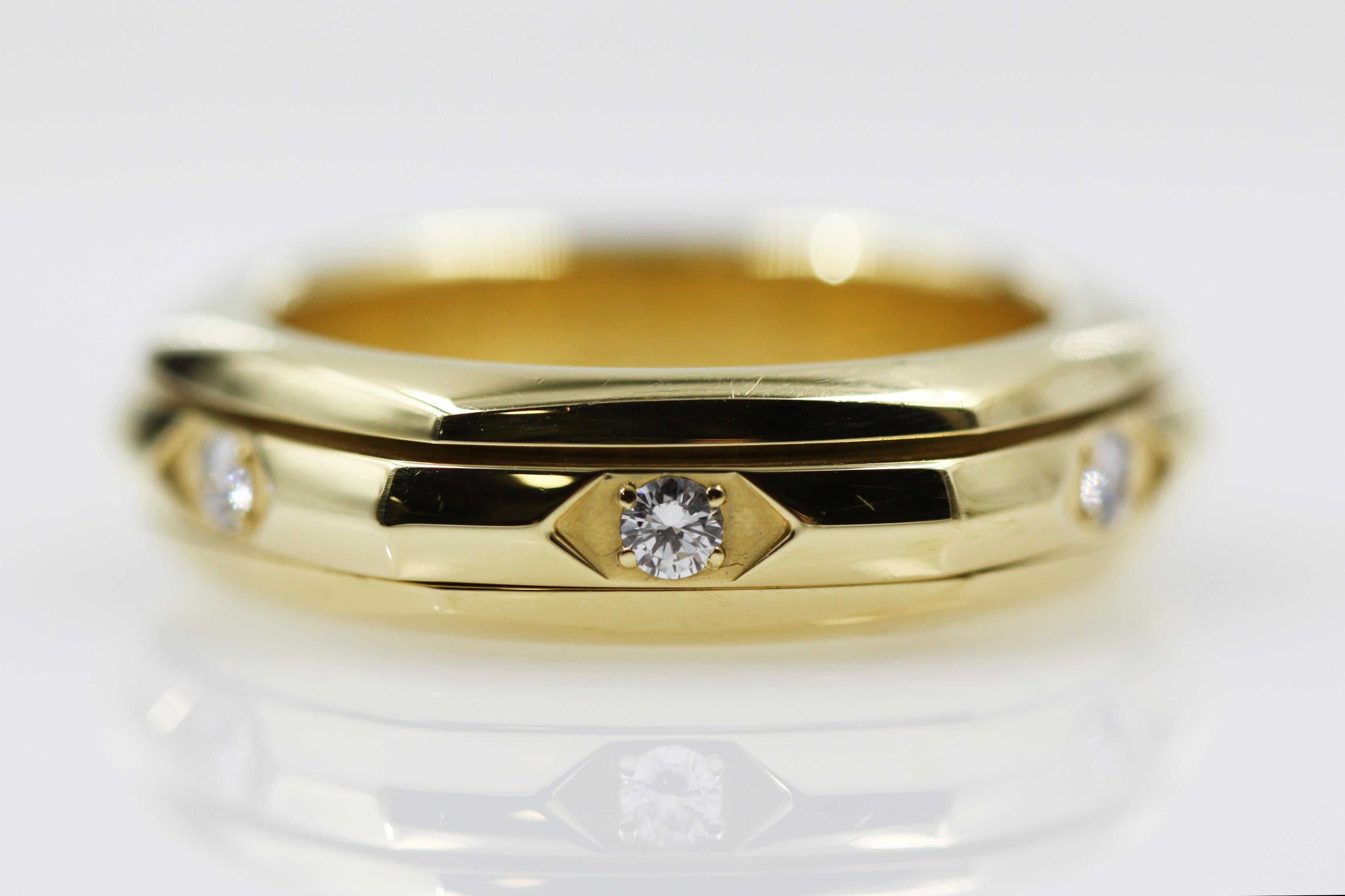 Women's Piaget 18 Karat Yellow Gold Top Wesselton Movable Ring with 6 Diamonds For Sale