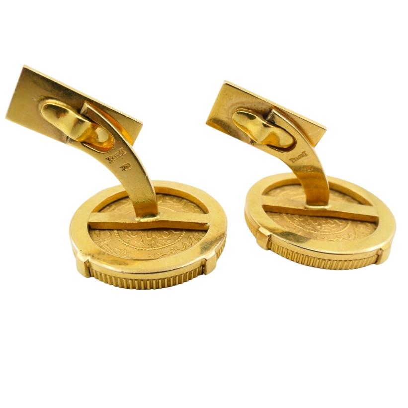 Piaget 18k Gold Men Cufflinks One Gunayh 22k Gold Coin c.1950s en vente 3