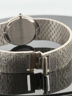 Piaget 18K White Gold & Diamond Ladies Oval Mechanical Dress Watch Circa 1970s