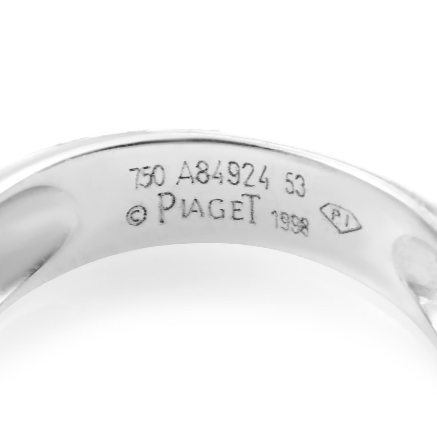 Women's Piaget 18 Karat White Gold Peridot Diamond Ring