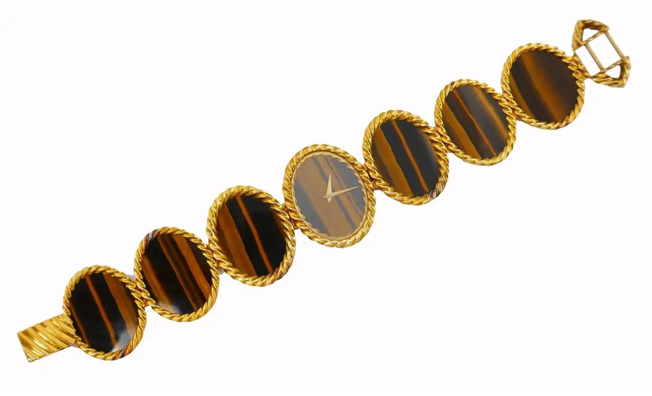 Piaget 18K Yellow Gold 1970's Tiger Eye Oval Link Ladies Watch In Excellent Condition In New York, NY
