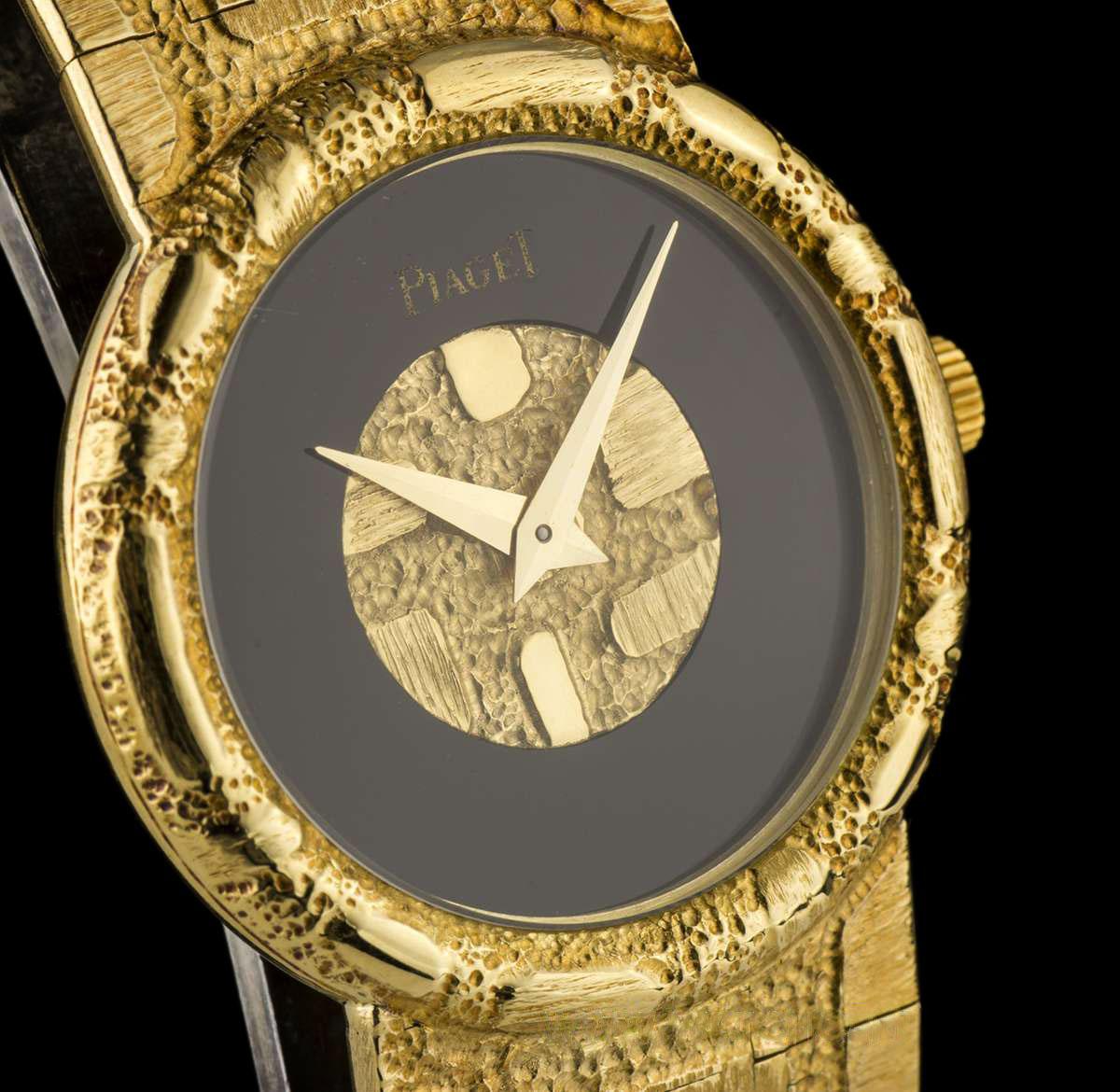 Mixed Cut Piaget 18 Karat Yellow Gold Onyx Dial Ladies Dress Watch 9040 A80