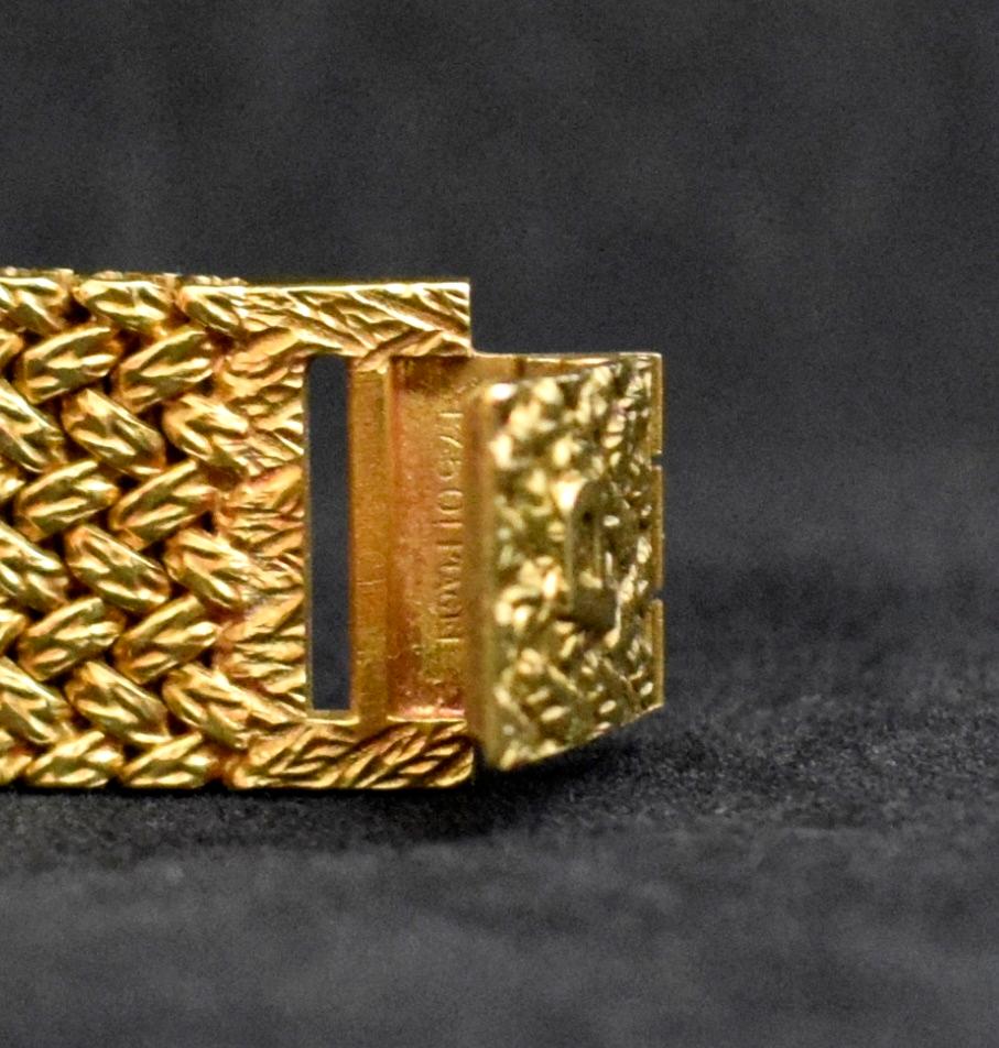 Piaget 18K Yellow Gold Onyx Stone Dial Manual Wind 9902D2, 1980-90's 2