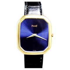 Piaget 18 Karat Gelbgold Lila Zifferblatt Handaufzug 9791, 1980er Jahre