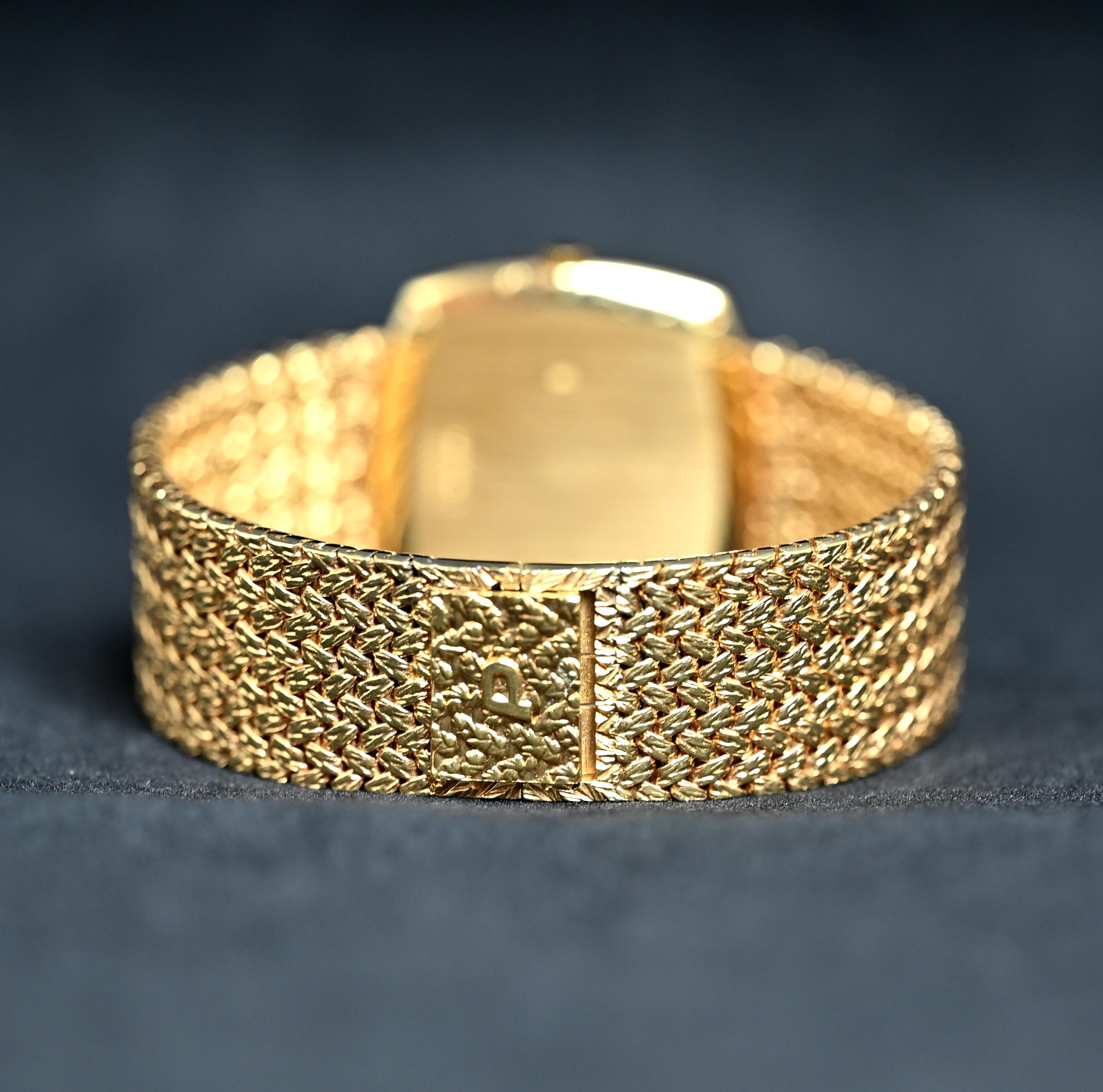 Piaget 18K YG Onyx Stone Dial Diamond Indexes Manual Wind 9731D, 1980-90's For Sale 1