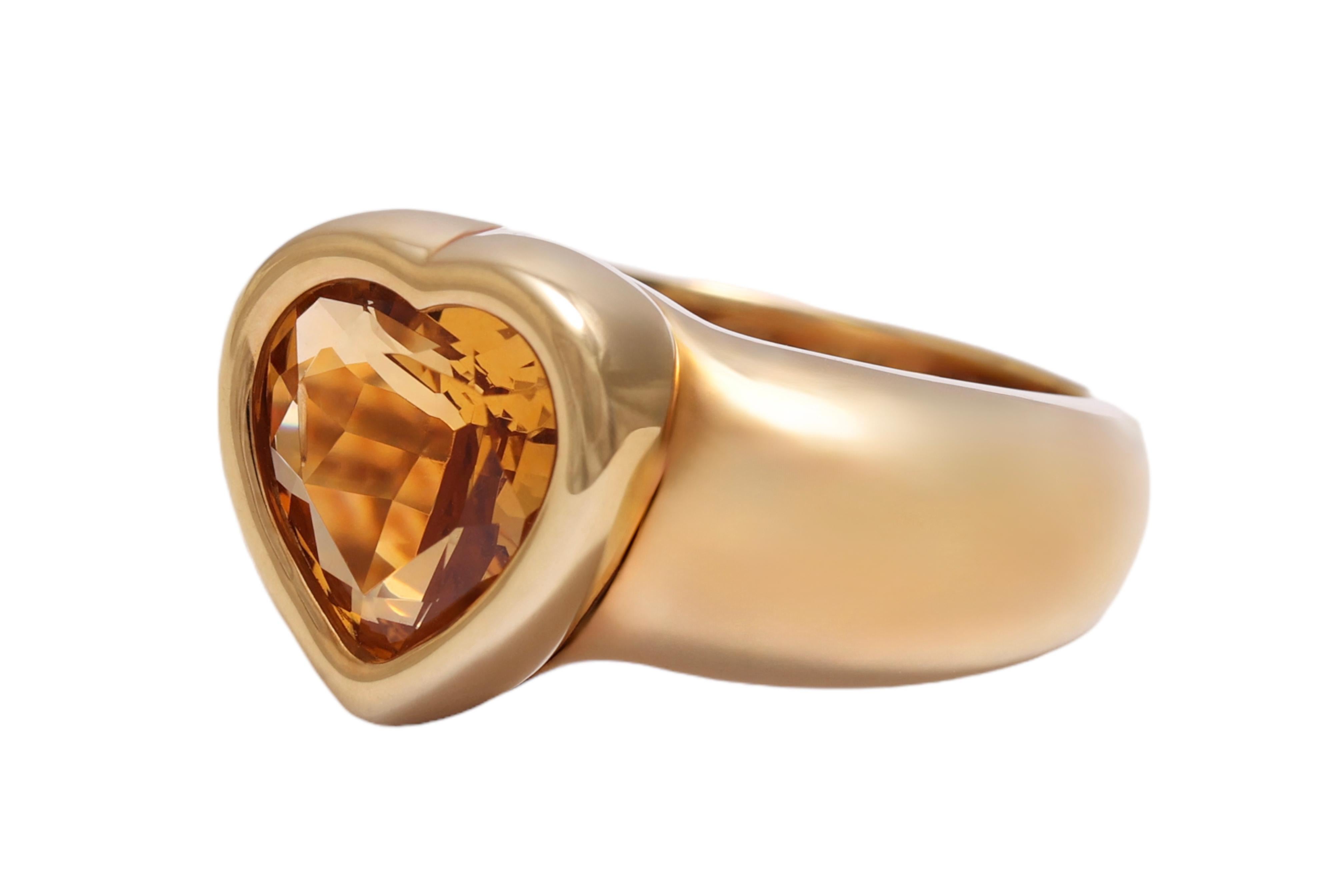 Heart Cut Piaget 18kt Yellow Gold Heart Shaped Orange Citrine of 2.8 ct. Heart Shape Shank For Sale