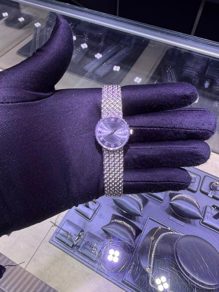 Piaget 4642P32 Damenuhr aus 18 Karat Weißgold mit Silber-Diamant-Zifferblatt 3
