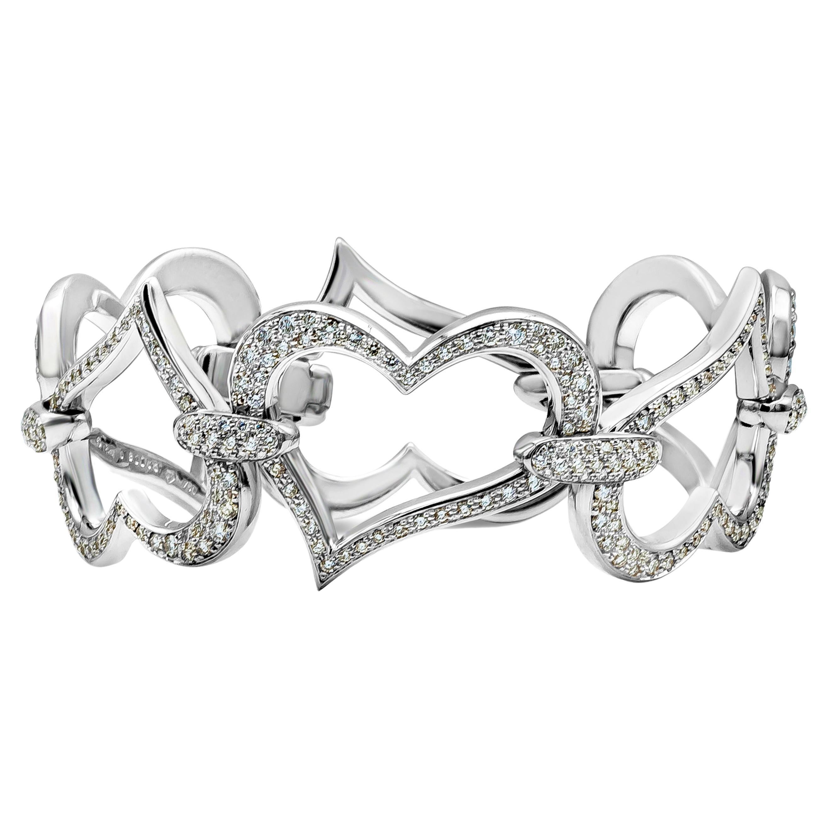 Piaget 4.70 Carat Round Diamond Link Heart Bracelet in White Gold For Sale