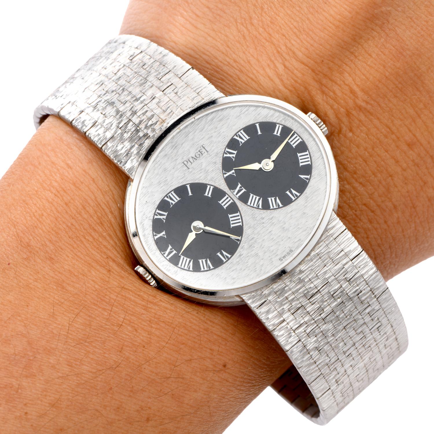 Women's or Men's Piaget 612501 A6 Vintage 1970s Two Time Zone 18 Karat White Gold Watch