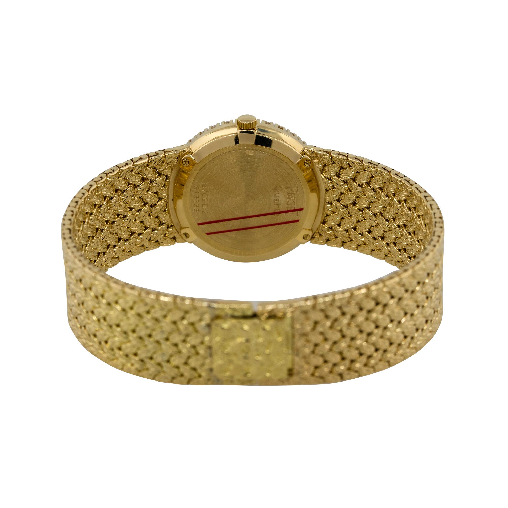 Piaget Montre pour femme 8706D2 en or jaune 18 carats, onyx noir et diamants Pour femmes en vente