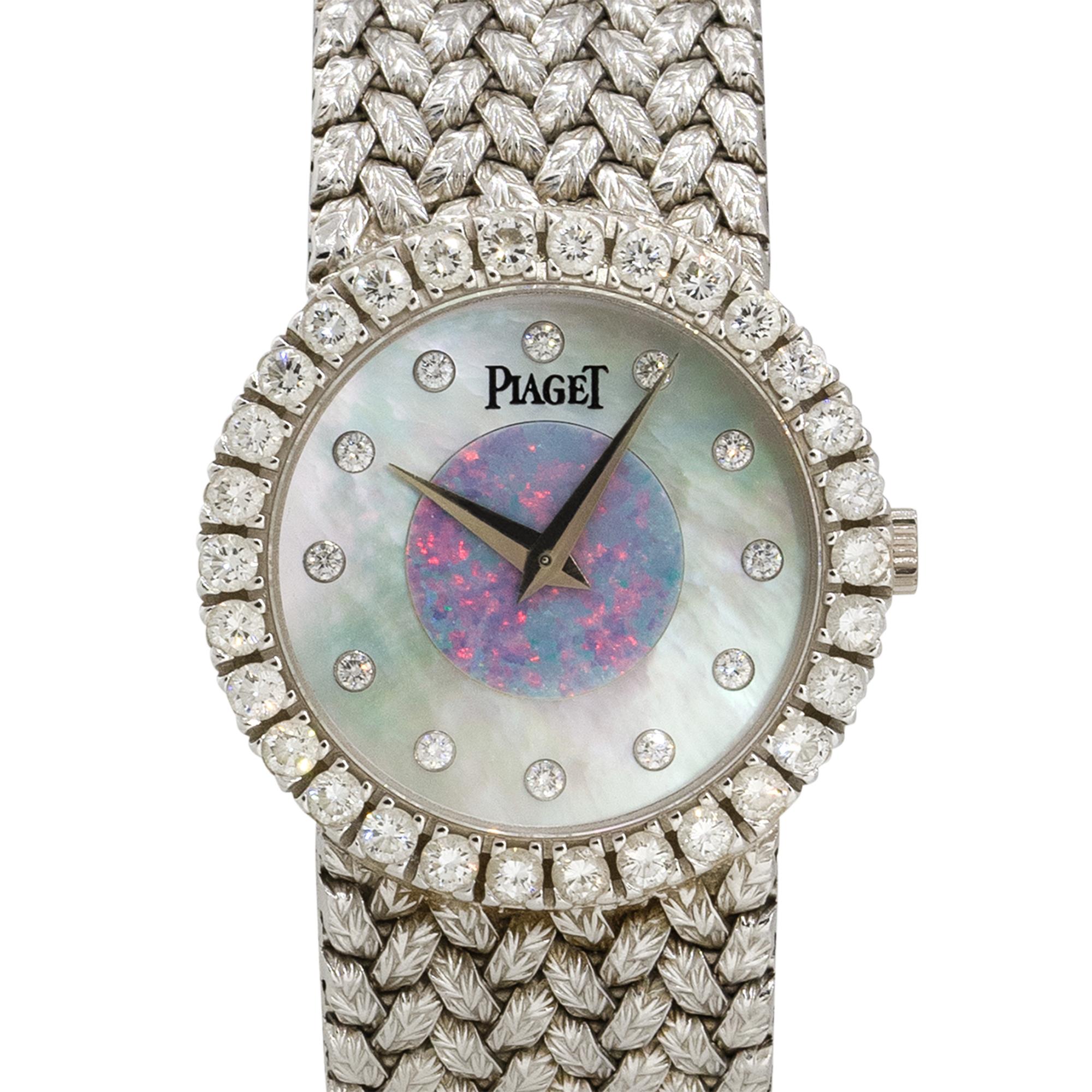 Piaget 9190d2 18k Weißgold Perlmutt Opal Diamant Damenuhr im Zustand „Hervorragend“ im Angebot in Boca Raton, FL