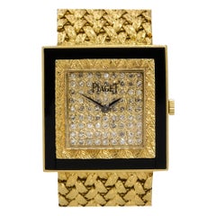 Piaget 92002D2 18k Yellow Gold Diamond Onyx Ladies Watch