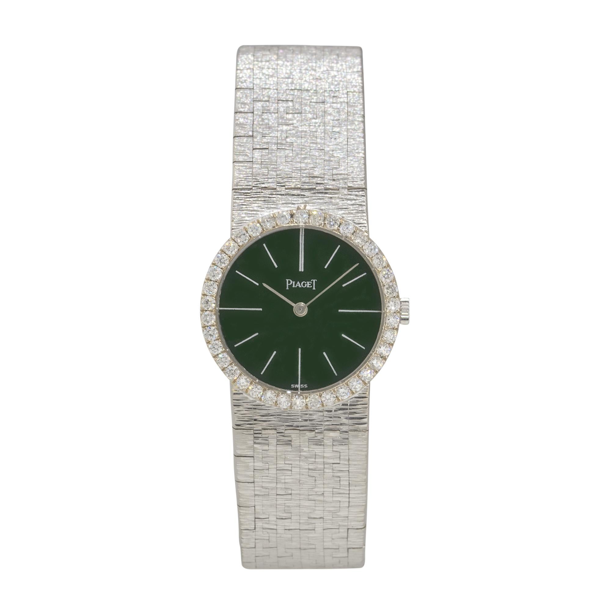 Brand: Piaget
Case Material: 18k White Gold
Case Diameter: 24mm
Crystal: Sapphire Crystal
Bezel: 18k White Gold Diamond Bezel
Dial: Green Jade dial with silver hands and hour markers
Bracelet: 18k White Gold
Size: Will fit a 6.5