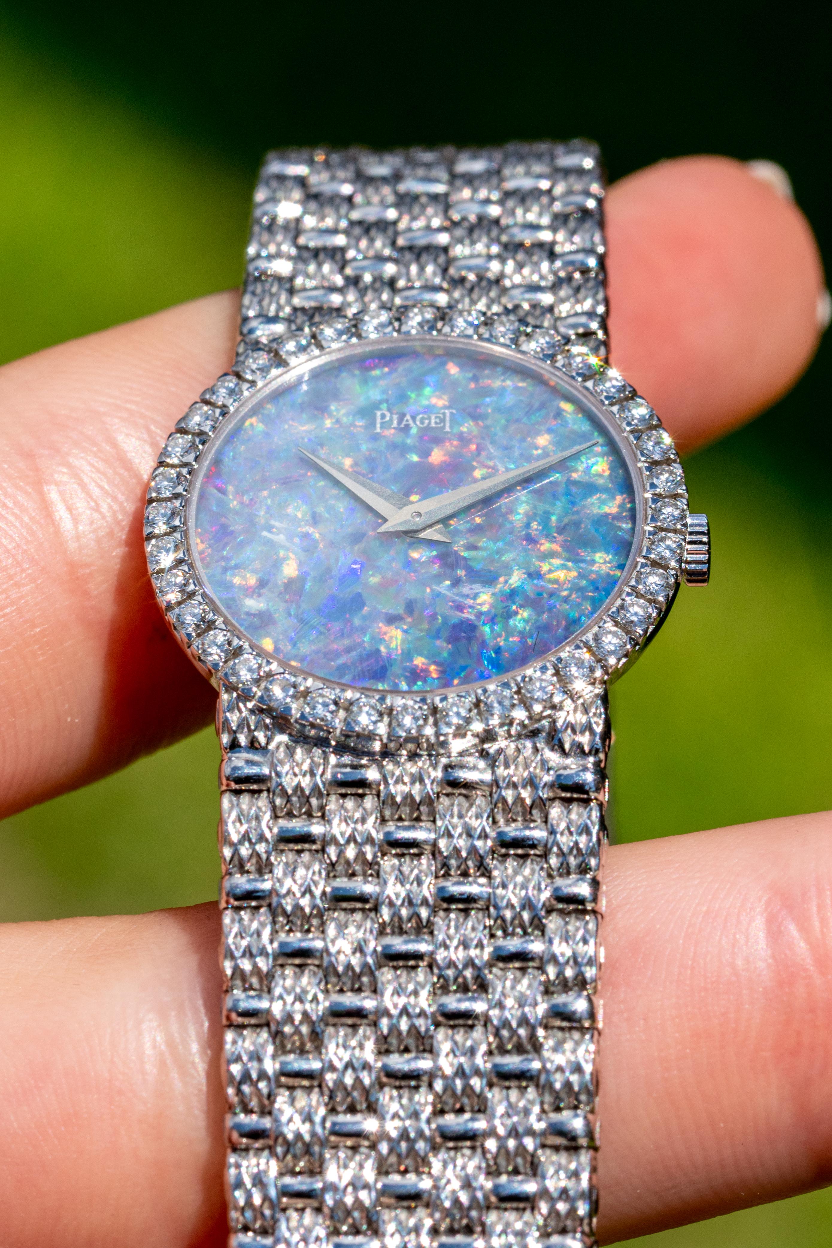 Piaget 9706D23 18k White Gold Opal Dial Diamond Ladies Watch For Sale 2