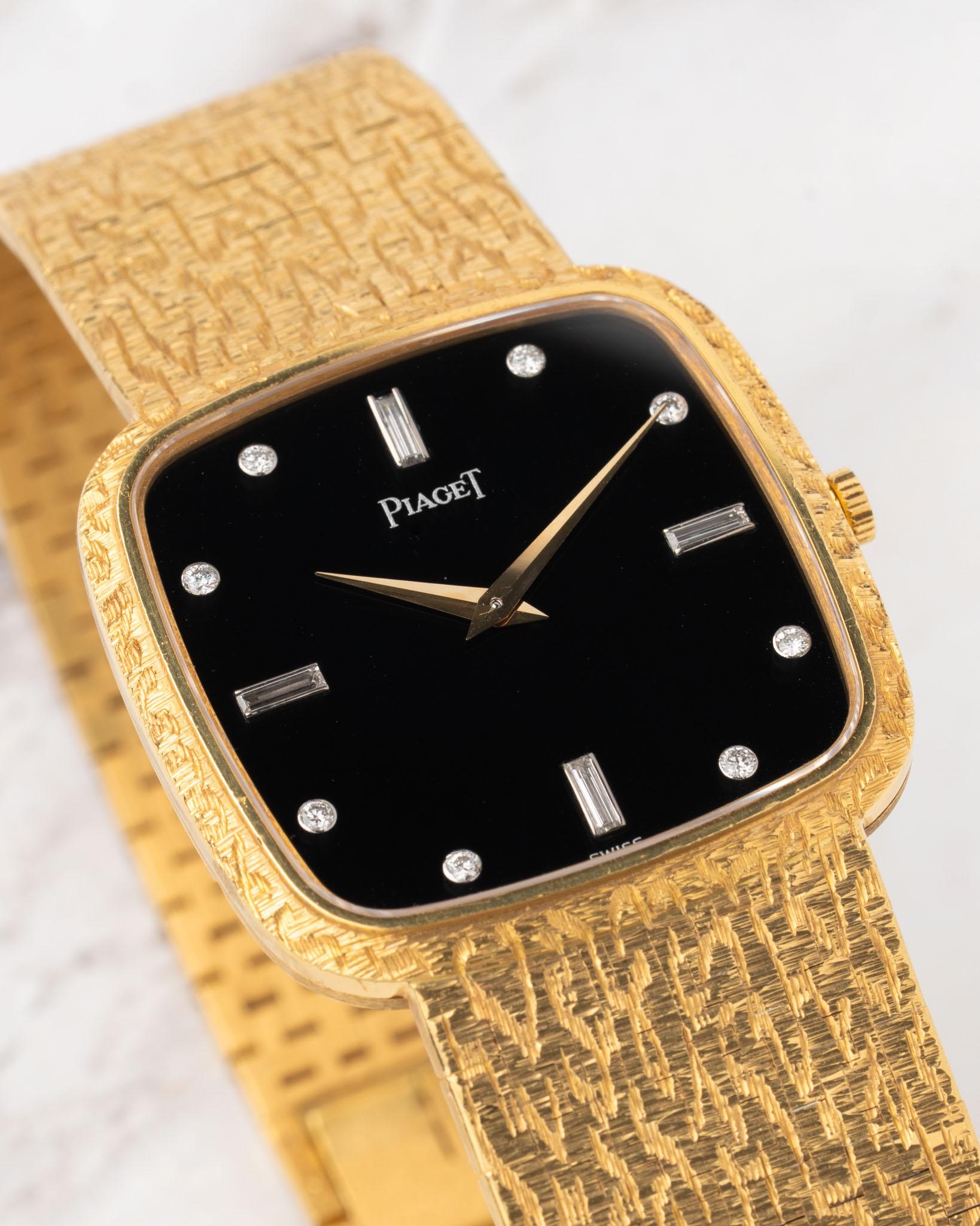 Piaget 9771 A68 Onyx and Diamond Dial 18k YG 1980s en venta 1