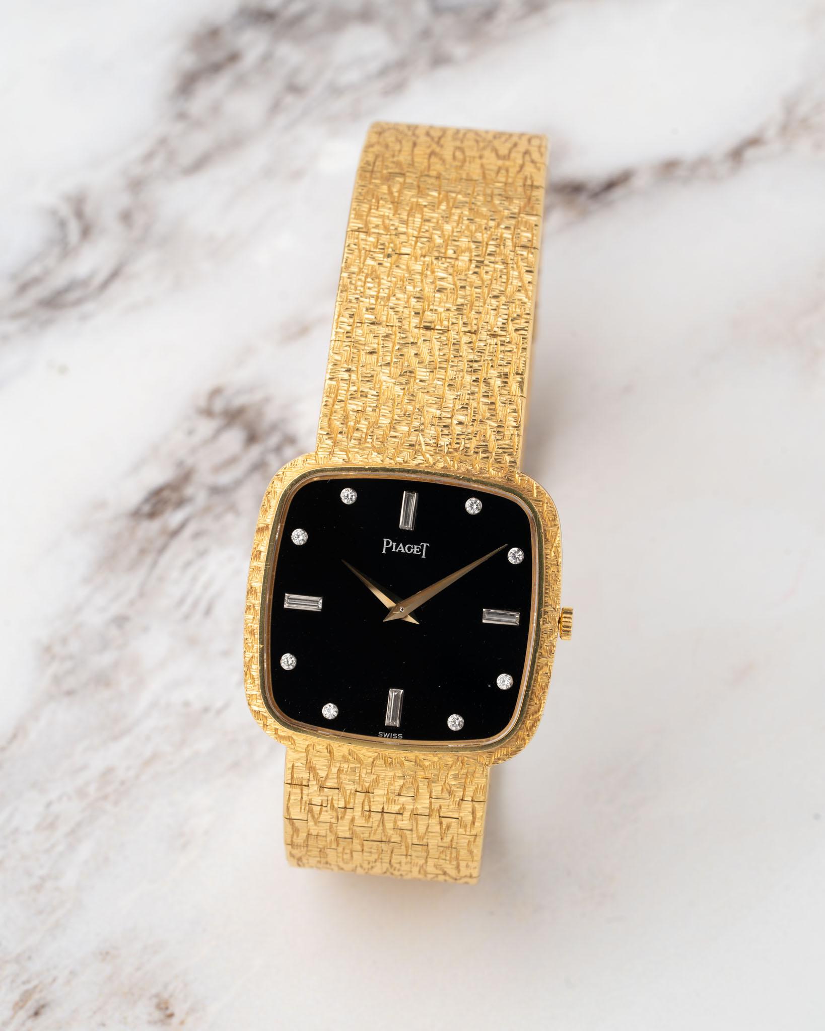 Piaget 9771 A68 Onyx and Diamond Dial 18k YG 1980s en venta 5