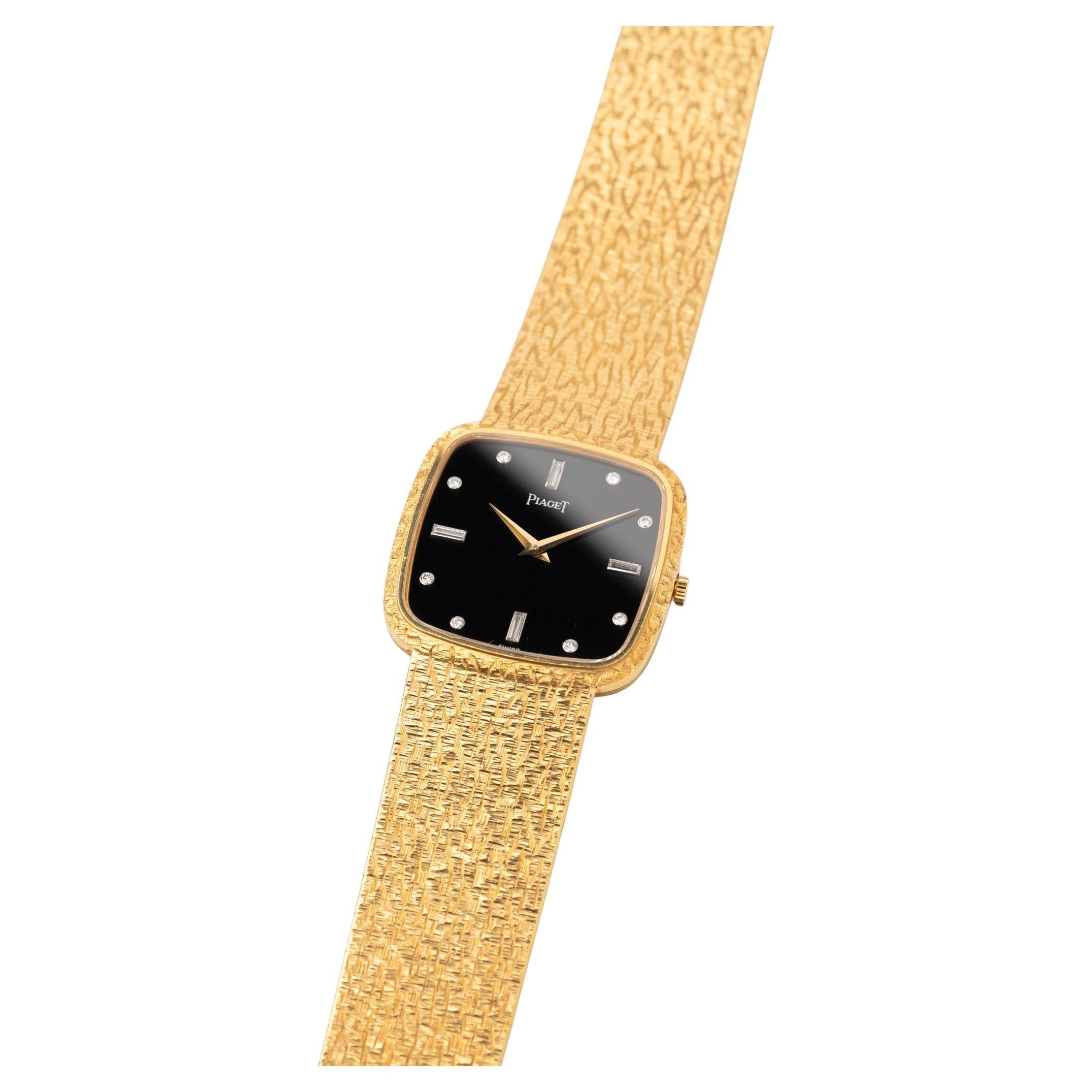 Piaget 9771 A68 Onyx and Diamond Dial 18k YG 1980s en venta