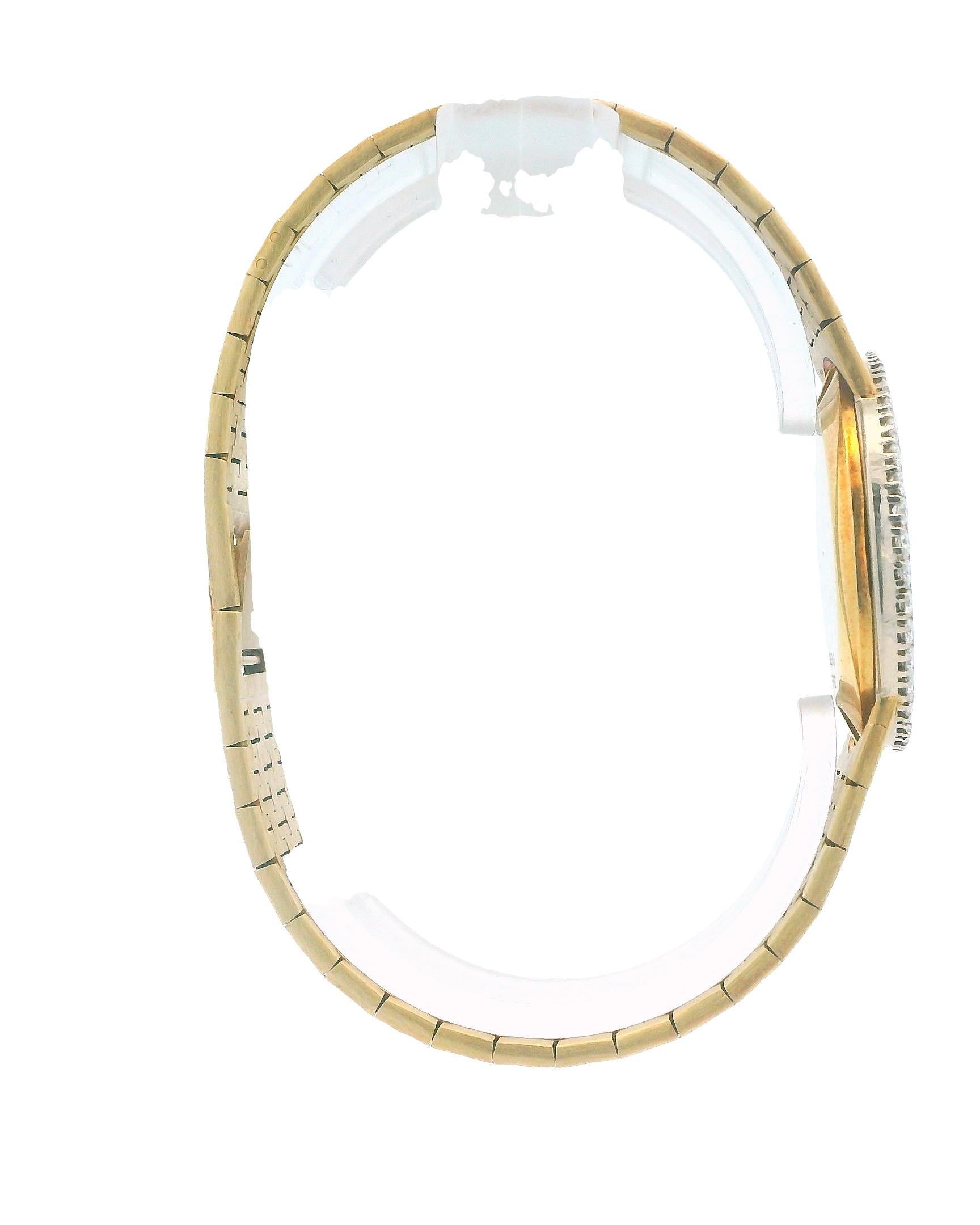 Piaget 9826A6 18K Gold Lapis Dial & Diamond Bezel Ladies Watch In Good Condition For Sale In Great Neck Plaza, NY
