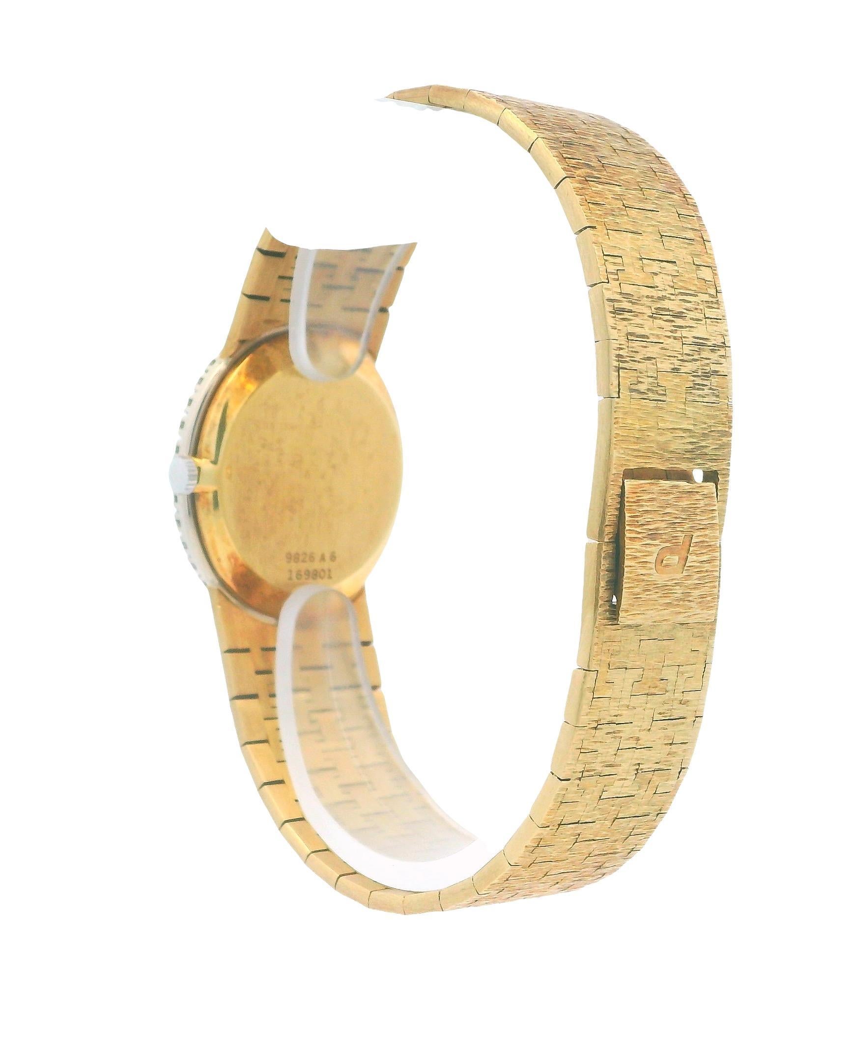 Women's Piaget 9826A6 18K Gold Lapis Dial & Diamond Bezel Ladies Watch For Sale