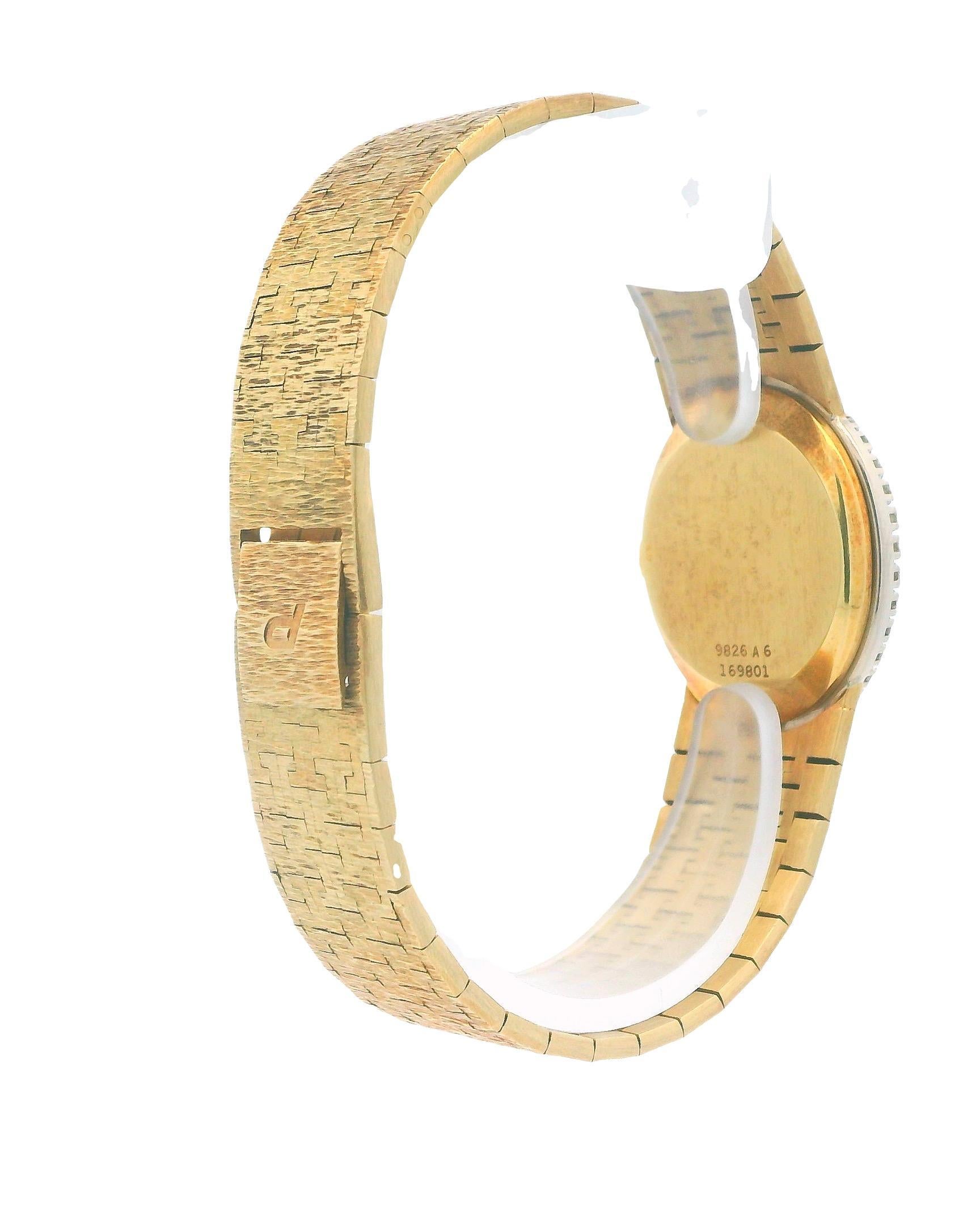 Piaget 9826A6 18K Gold Lapis Dial & Diamond Bezel Ladies Watch For Sale 1