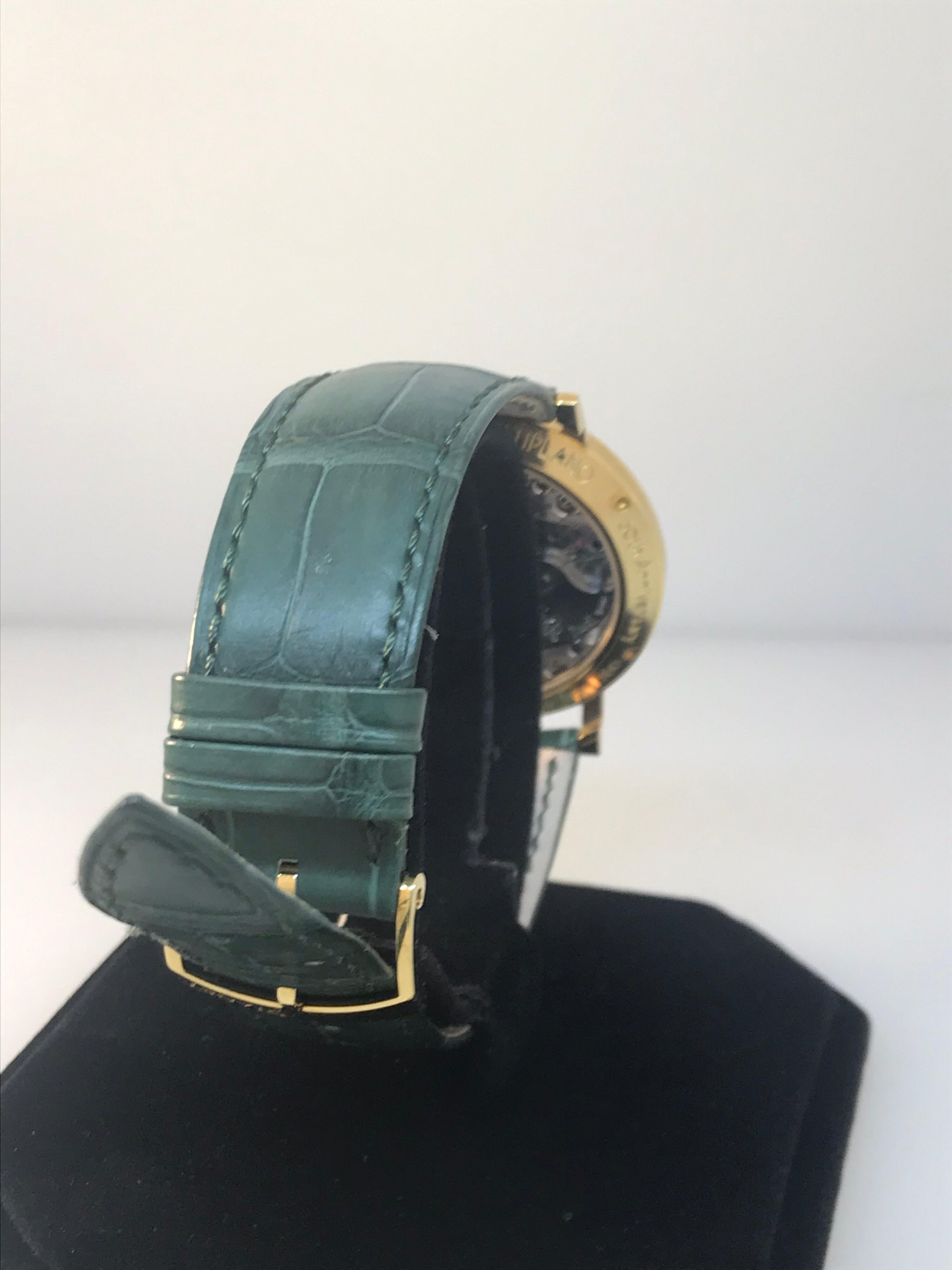 Piaget Altiplano 18 Karat Yellow Gold Green Dial Automatic Men's Watch G0A42052 In New Condition For Sale In New York, NY