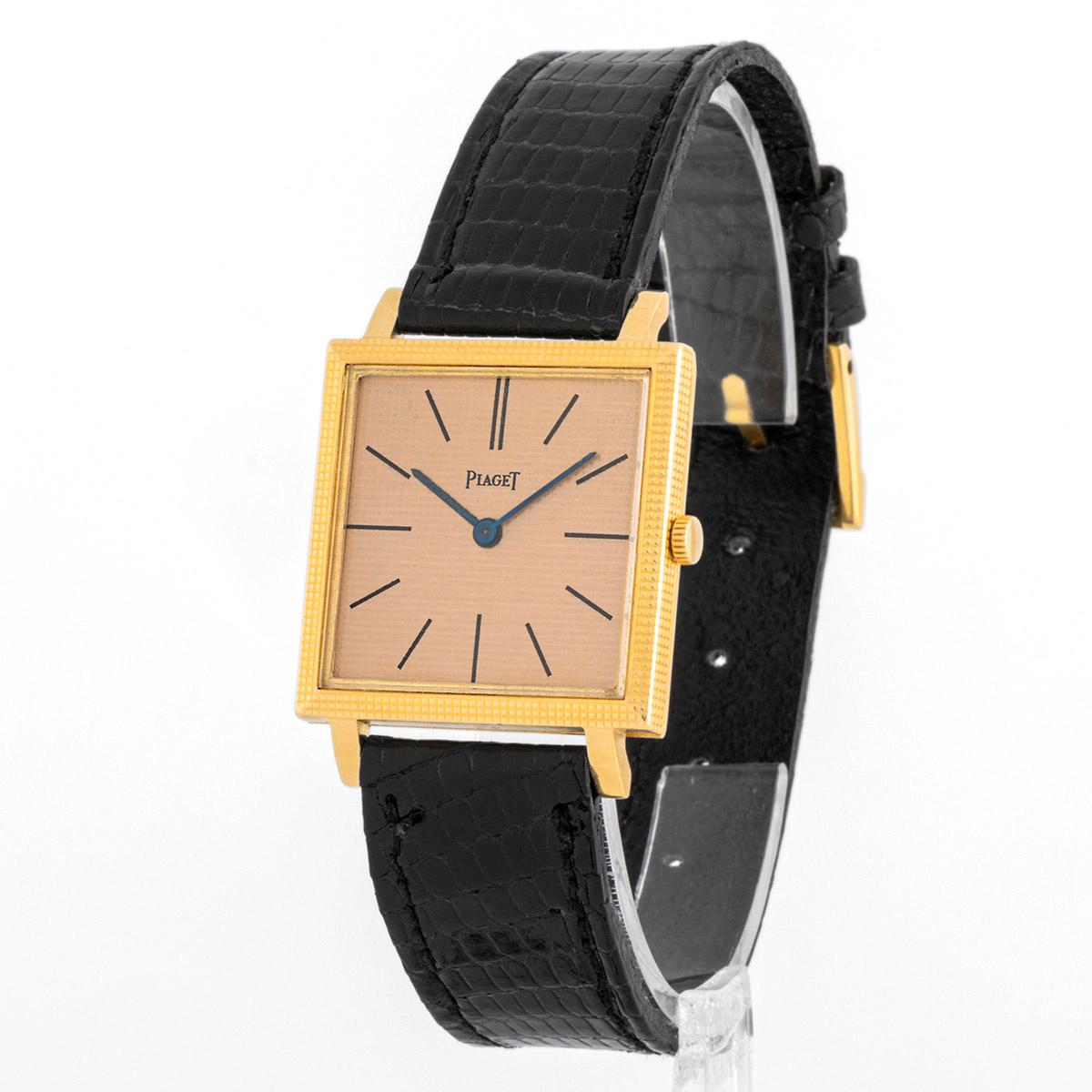 In der Welt der Feinuhrmacherei ist der ultraflache Vorschlag ein Synonym für Eleganz und Raffinesse. Der ursprüngliche Vorschlag stammt von der Firma Piaget aus dem Jahr 1957.
Die sehr schöne Piaget Altiplano wurde zu einer Legende, die bei ihrer